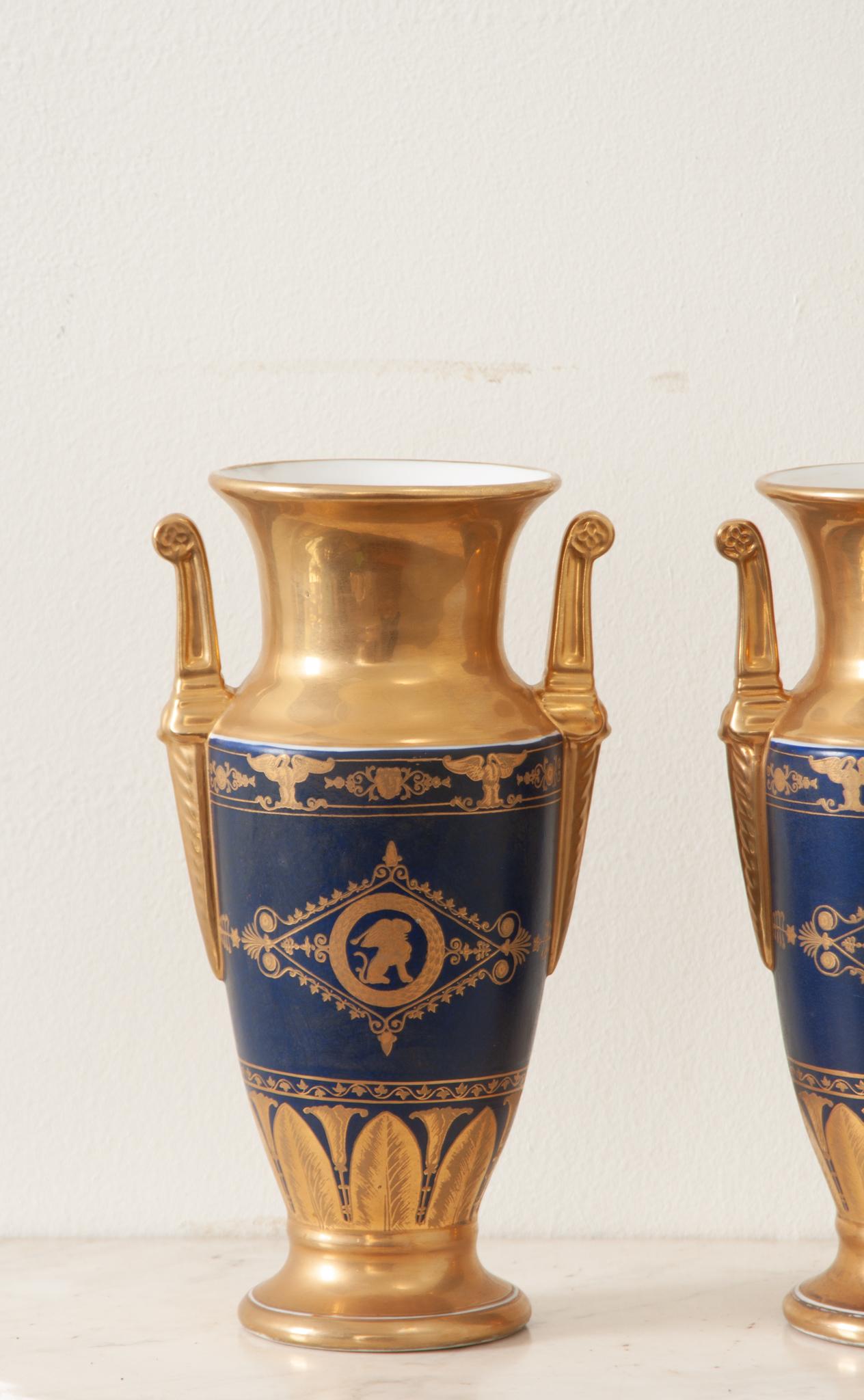 Pair of Reproduction Napoleon III Vases In Good Condition In Baton Rouge, LA
