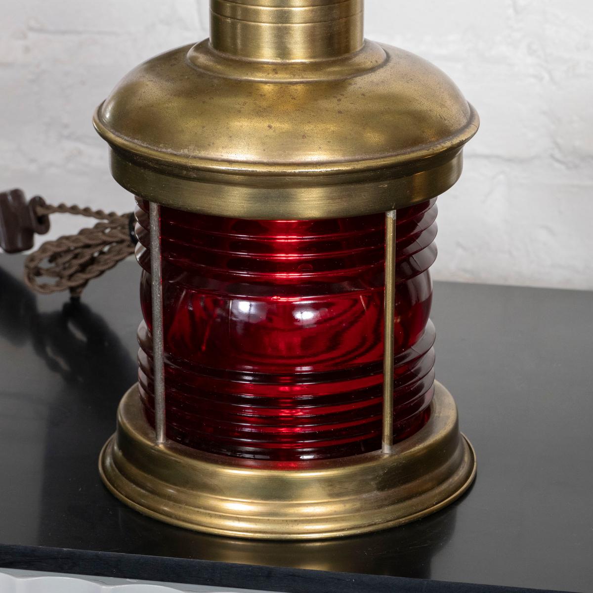 Pair of repurposed railroad light table lamps en venta 2