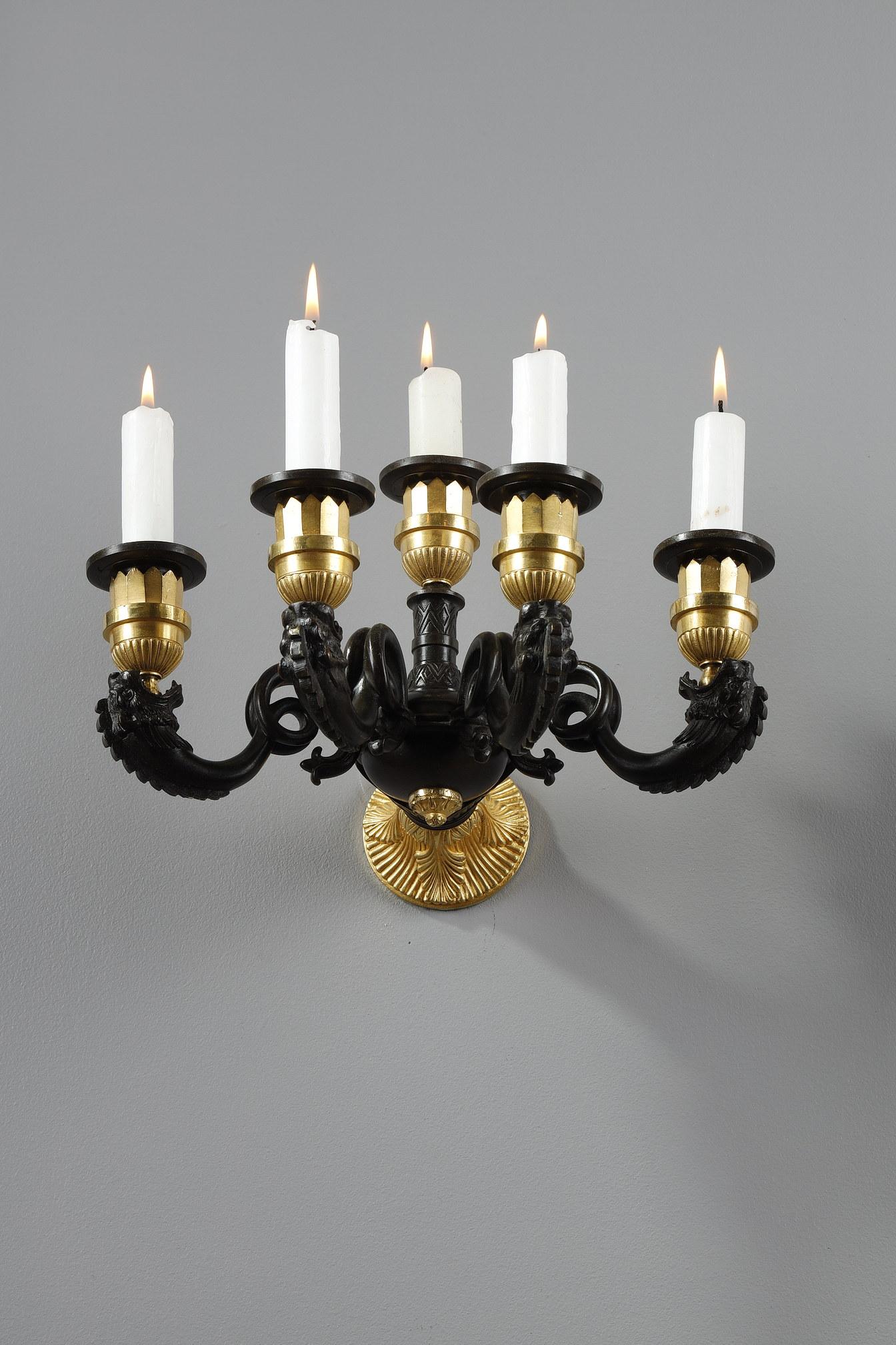 Pair of Restauration Period Sconces in Bronze For Sale 3