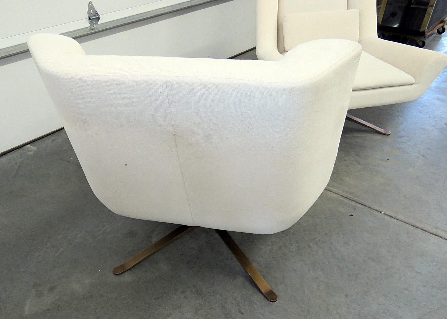 rh luke swivel recliner