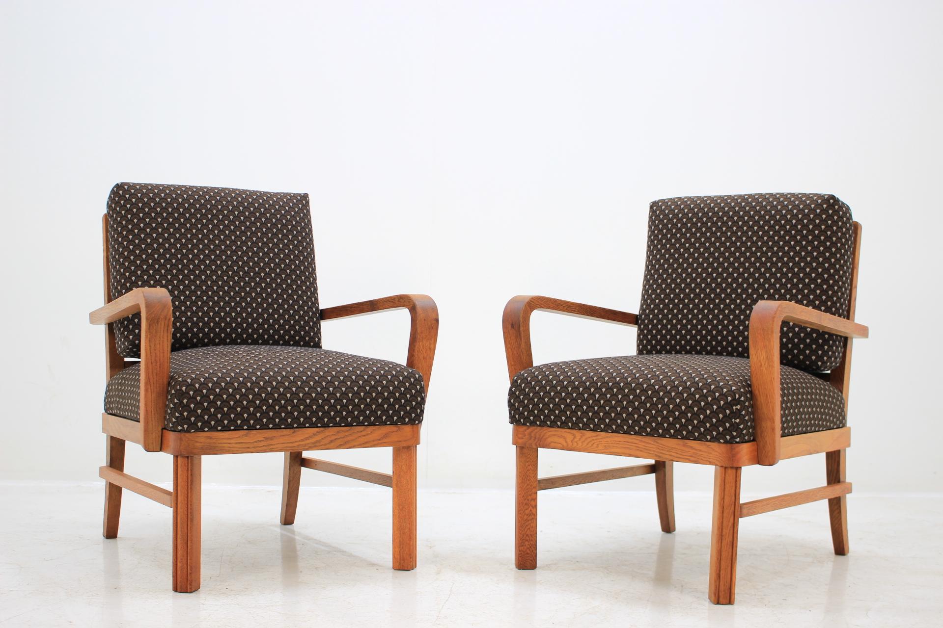 Mid-Century Modern Pair of Restored Armchairs, 1950s