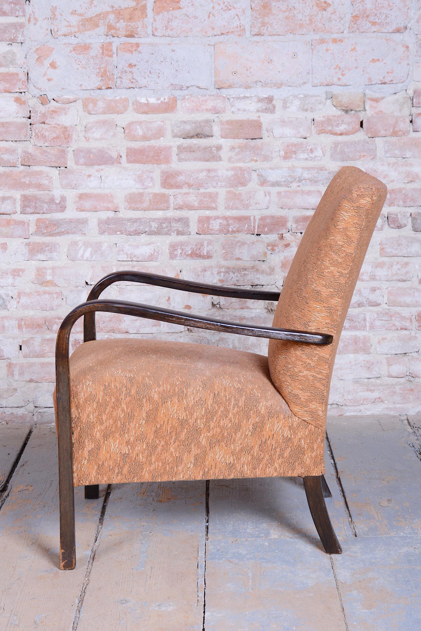 Coppia di poltrone Art Deco restaurate, Beeche, polacche, tappezzate, ceche, anni '30 in vendita 1