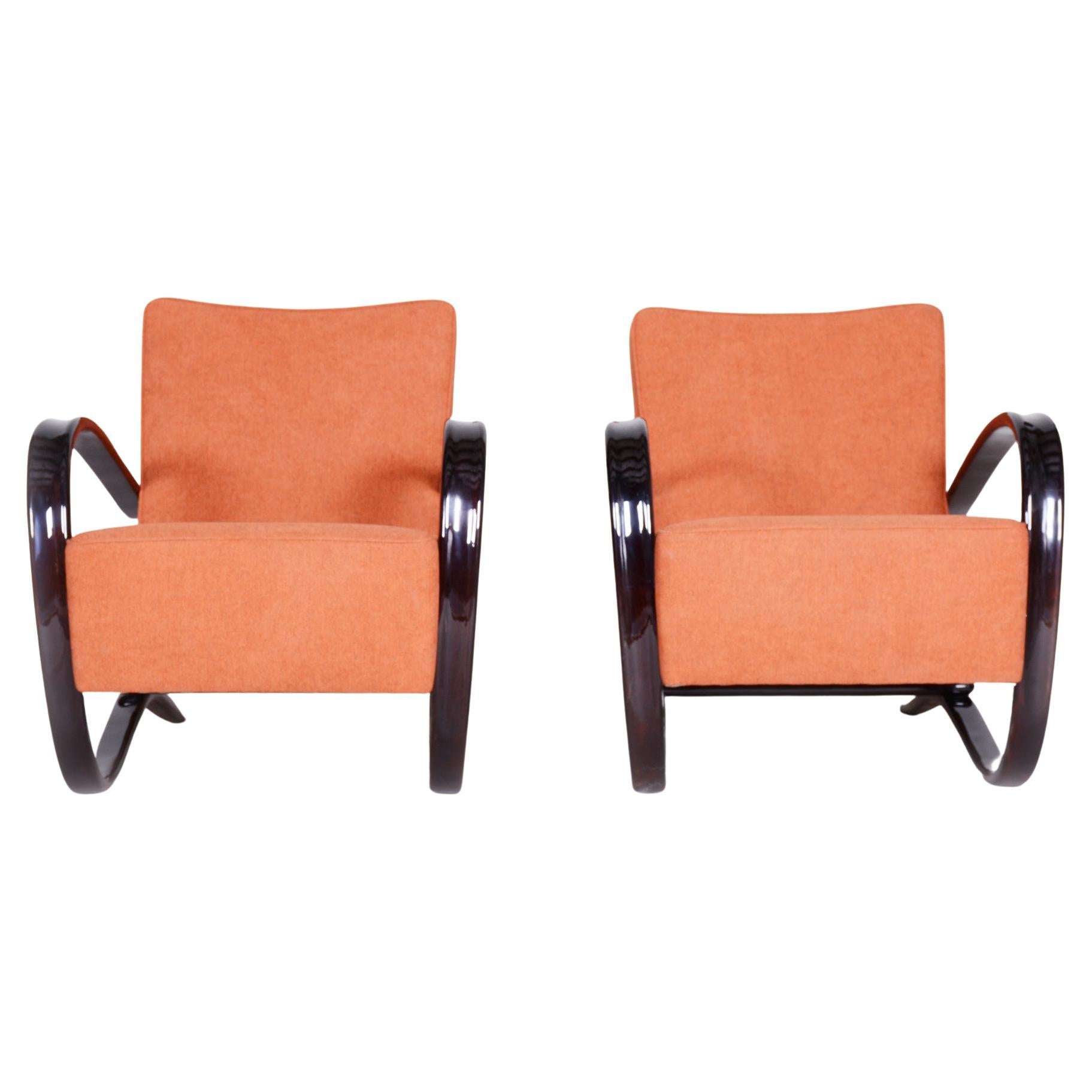 Paire de fauteuils Art déco restaurés, par J. Halabala pour UP Závody, République tchèque, années 1930