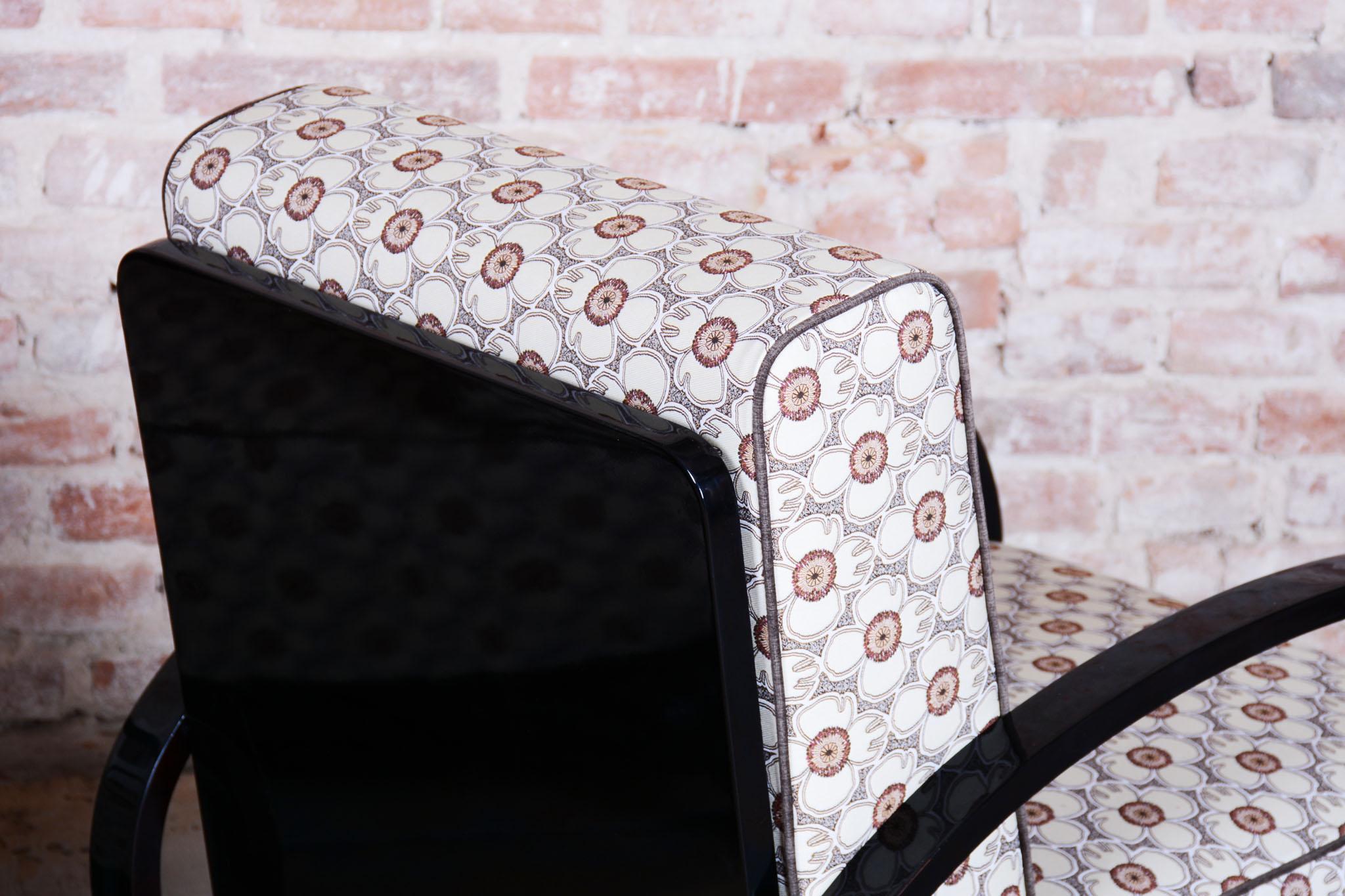 Paire de fauteuils Art Déco restaurés,  par J. Halabala, UP Závody, tchèque, années 1920 en vente 4