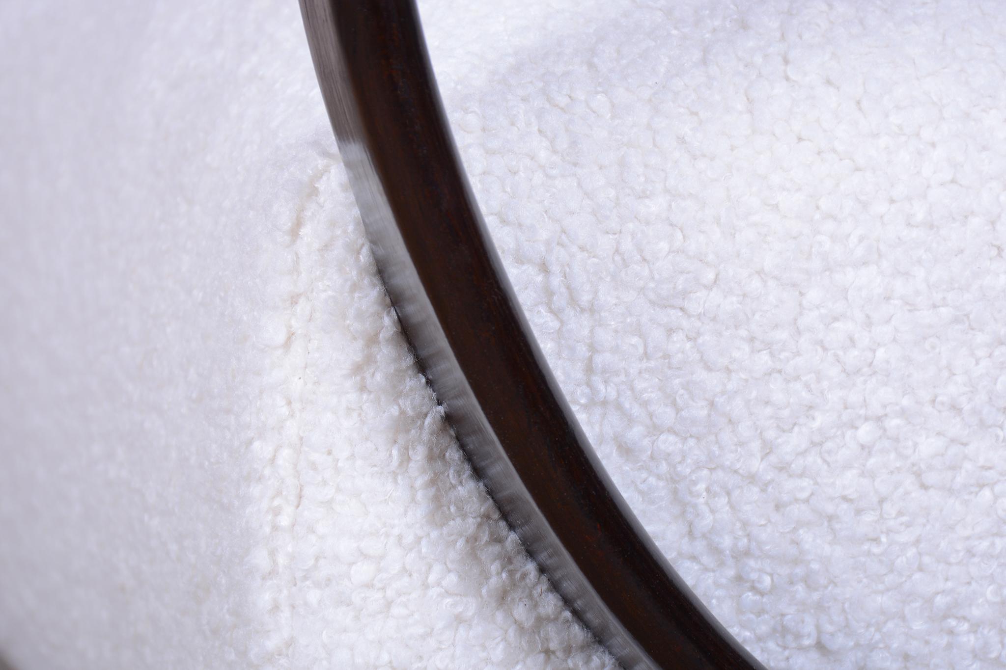 Paire de fauteuils Art Déco restaurés,  par J. Halabala, UP Závody, tchèque, années 1940 en vente 5
