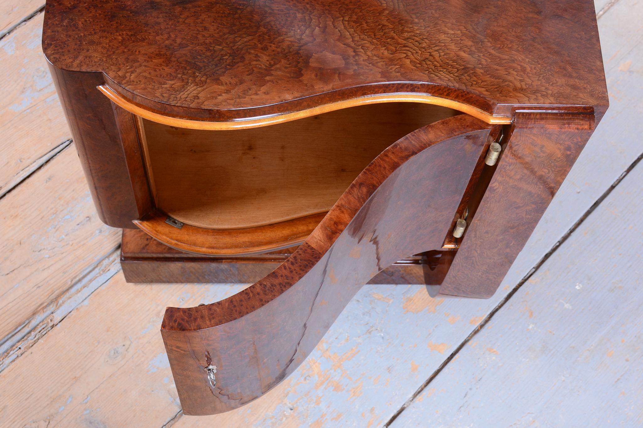 Pair of Restored Art Deco Bedside Tables, Beech, Revived Polish, France, 1920s For Sale 13
