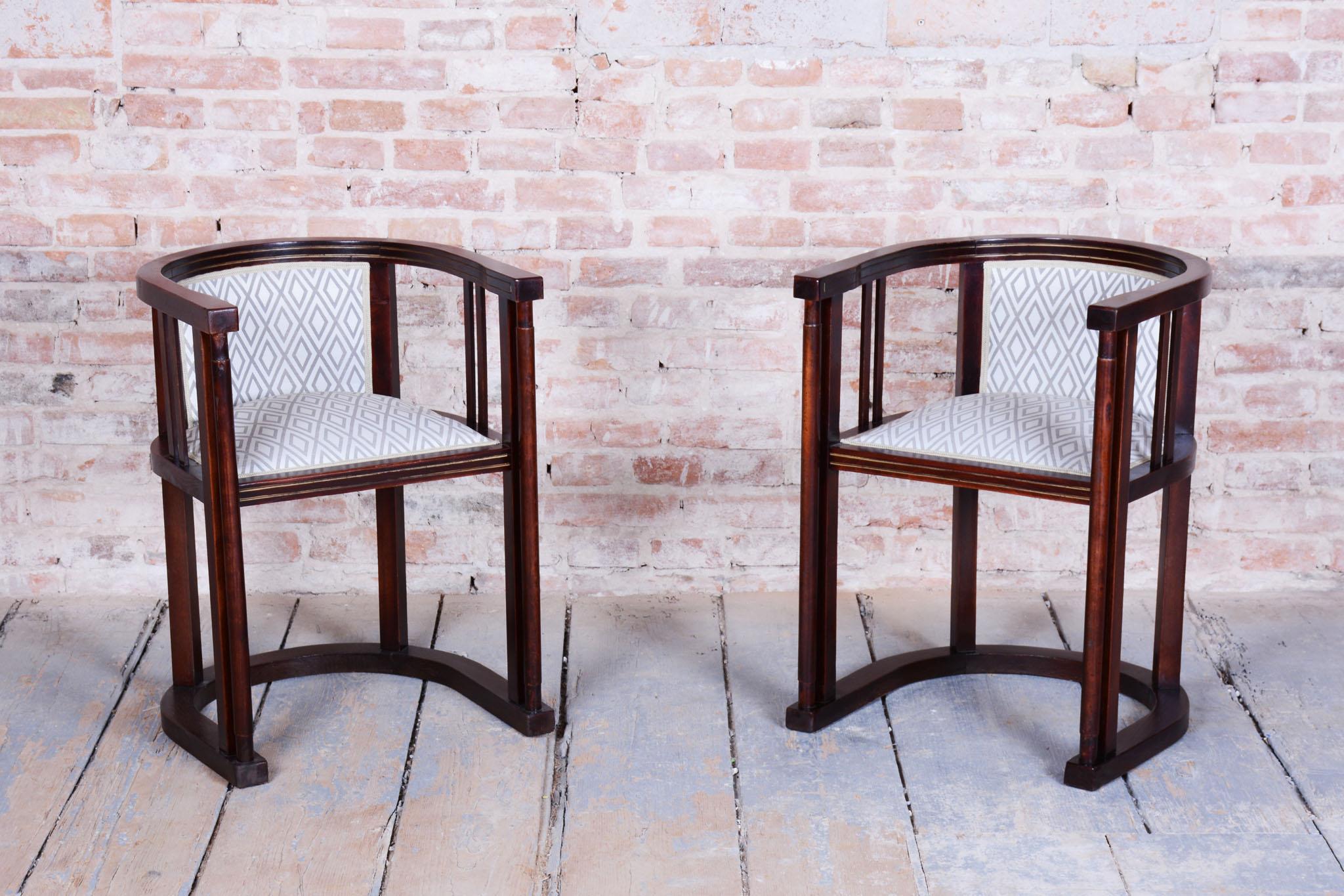 Paar restaurierte ArtDeco-Sessel, Wien. Werkstätte, J. Hoffmann, Österreich 1900er (Art déco) im Angebot