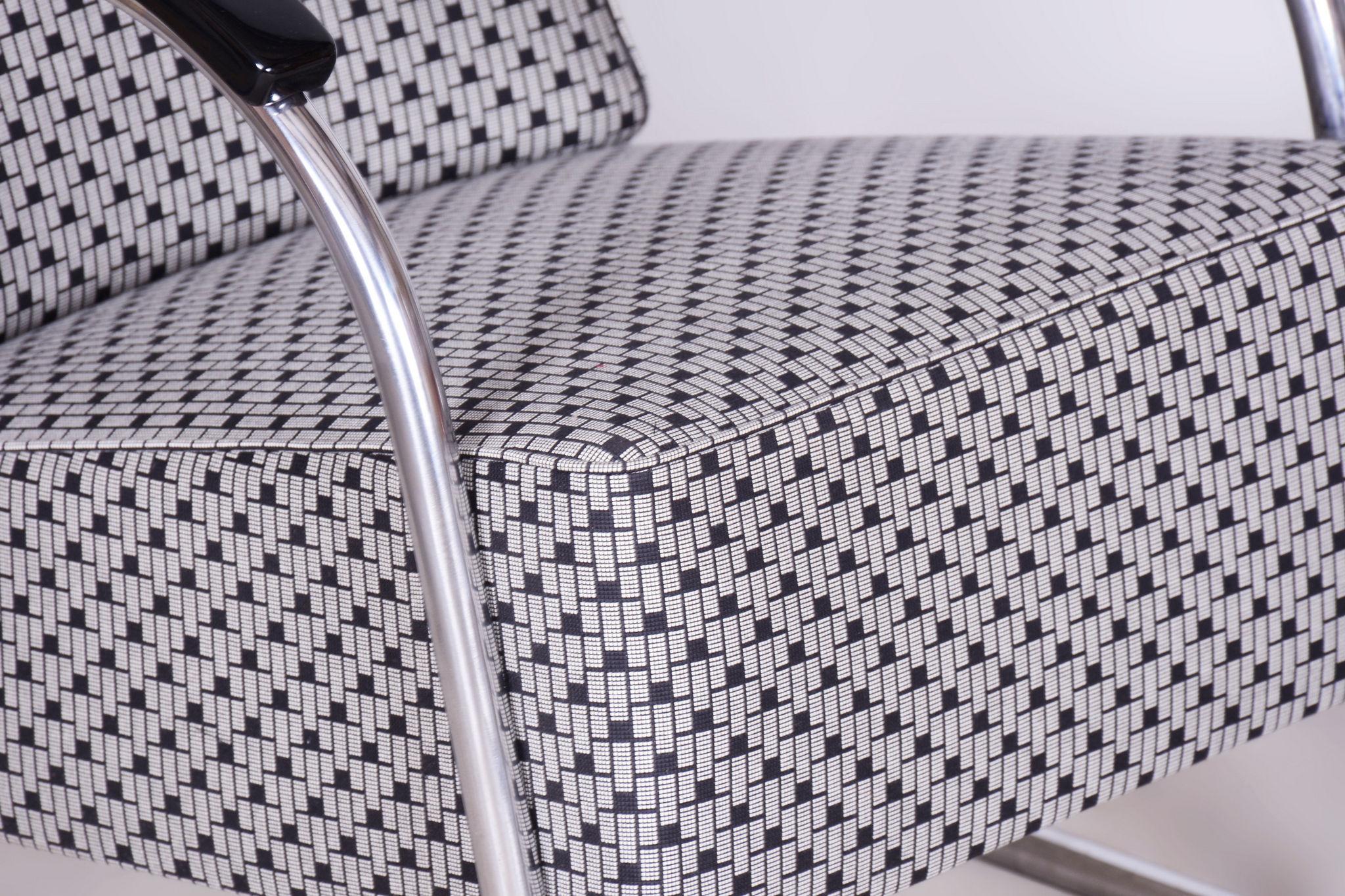 Paar restaurierte Bauhaus-Sessel, von Mücke-Melder, Chrom, Tschechien, 1930er Jahre im Zustand „Gut“ im Angebot in Brandys nad Labem, Středočeský kraj