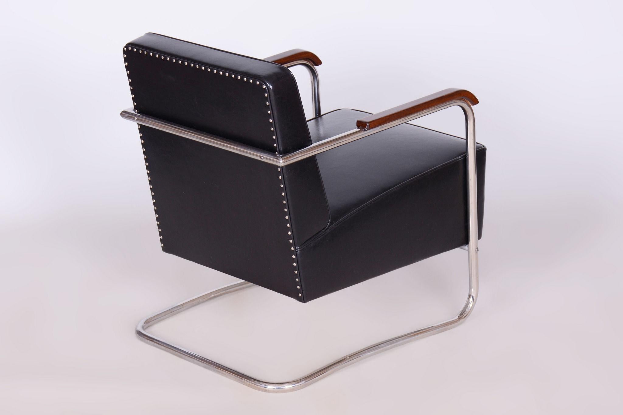 Paire de fauteuils Bauhaus restaurés, par Mücke & Melder, cuir, tchèque, années 1930 en vente 4
