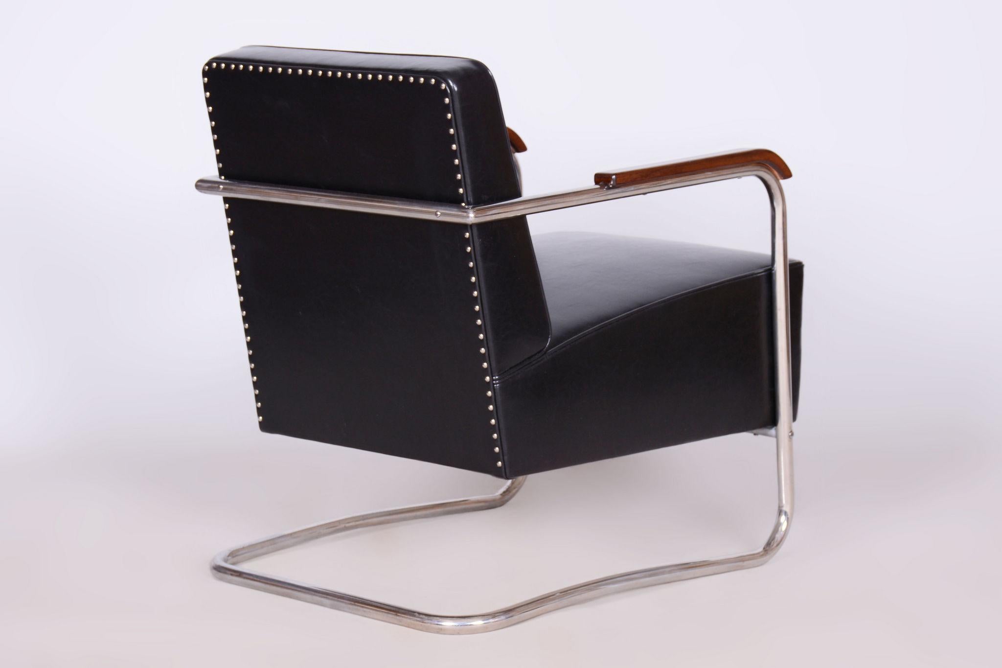 Paire de fauteuils Bauhaus restaurés, par Mücke & Melder, cuir, tchèque, années 1930 en vente 5