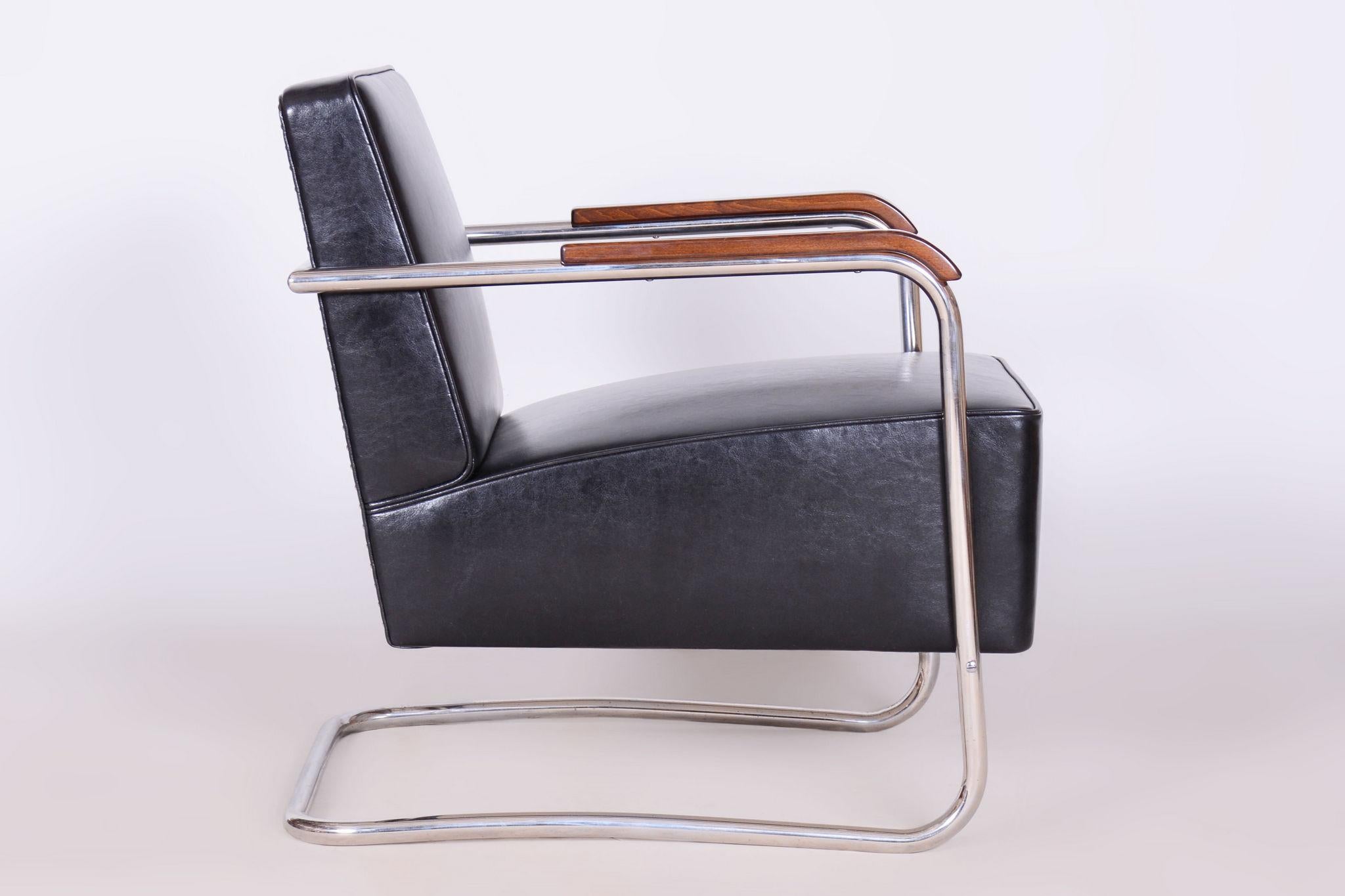 Paire de fauteuils Bauhaus restaurés, par Mücke & Melder, cuir, tchèque, années 1930 en vente 3
