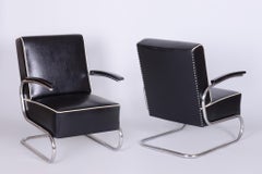 Paire de fauteuils Bauhaus restaurés, Mücke & Melder, cuir, chrome, tchèque, années 1930