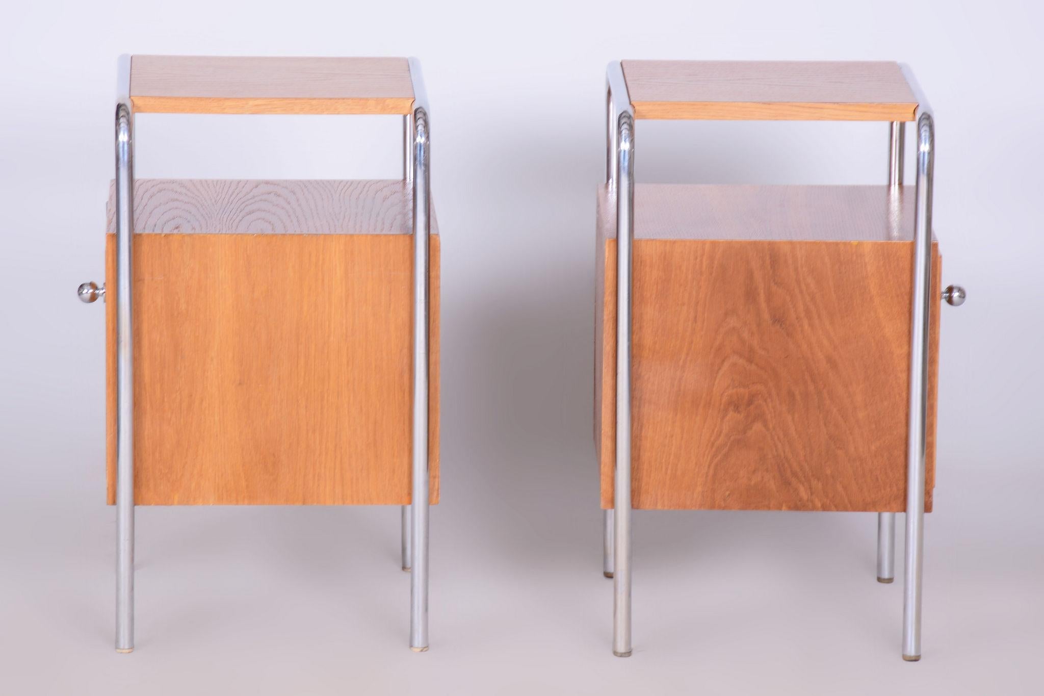Pareja de mesillas de noche Bauhaus restauradas, de R. Slezák, cromadas, República Checa, años 30 en venta 4
