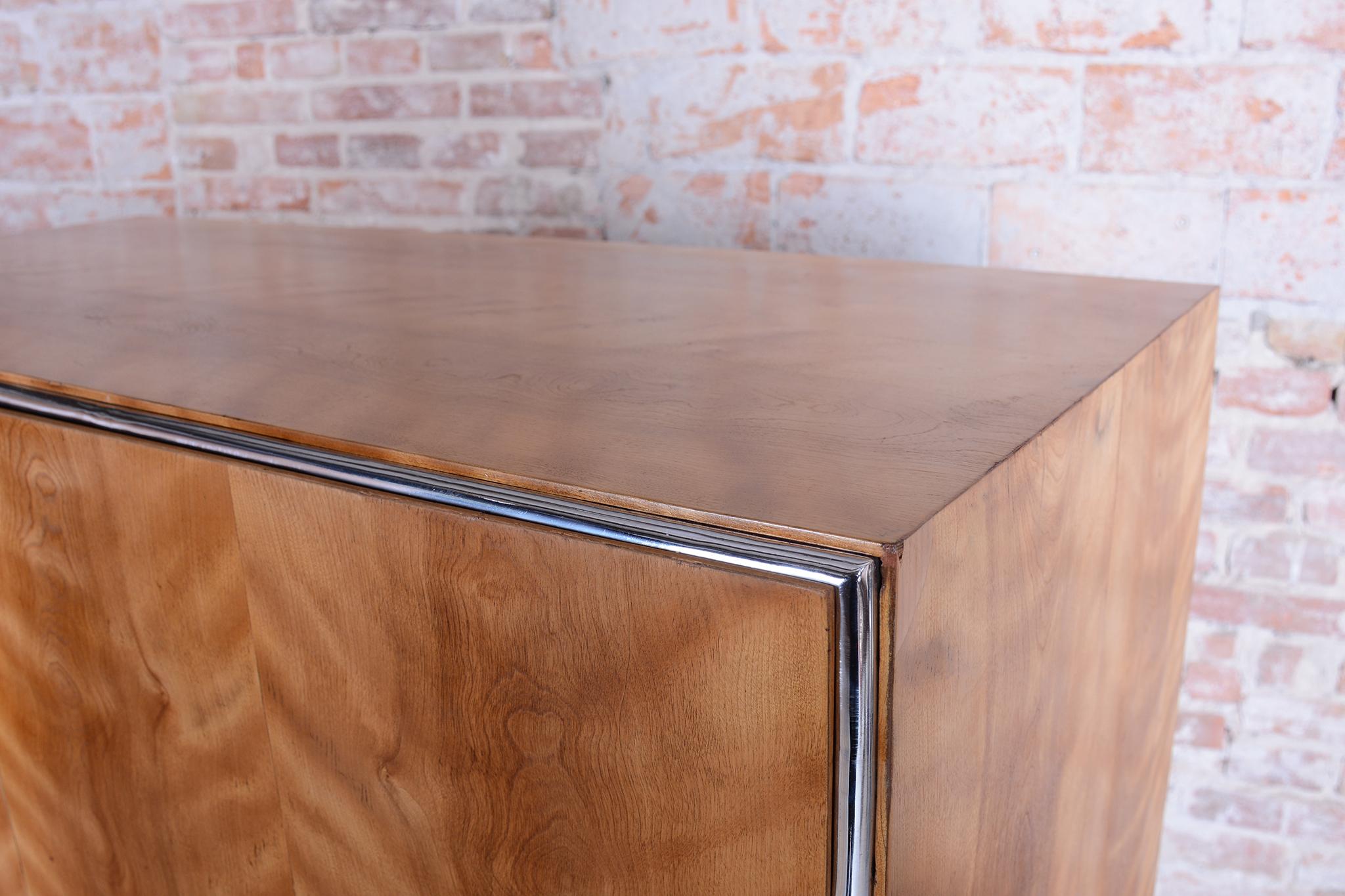 Paar restaurierte Bauhaus-Schränke, von H.J.Hagemann, Mücke-Melder, Tschechien, 1930er Jahre im Angebot 1