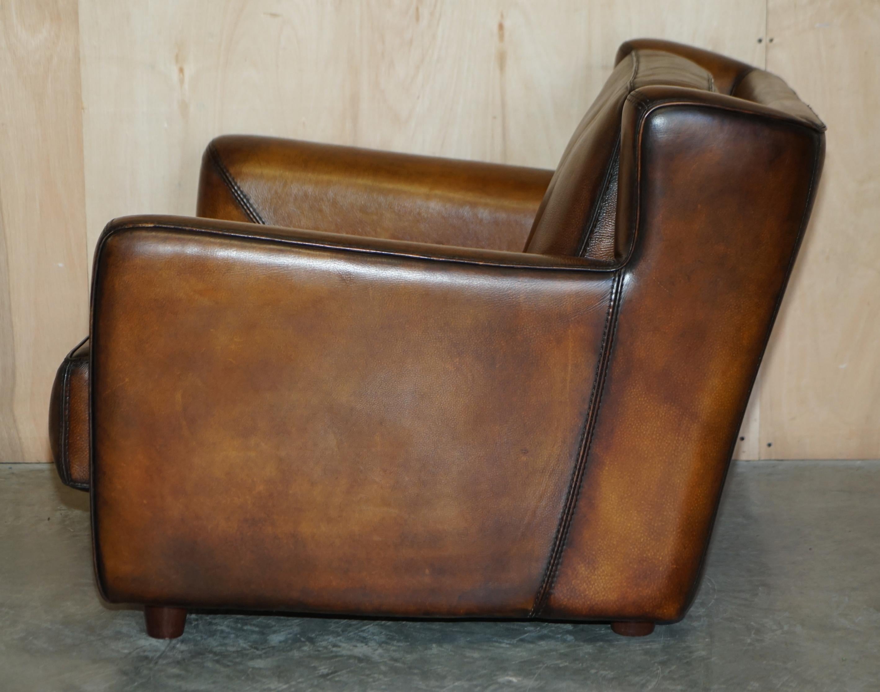 Paar restaurierte Baxter Berger Hand gefärbt Cigar Brown Leder Love Seat Sessel im Angebot 10