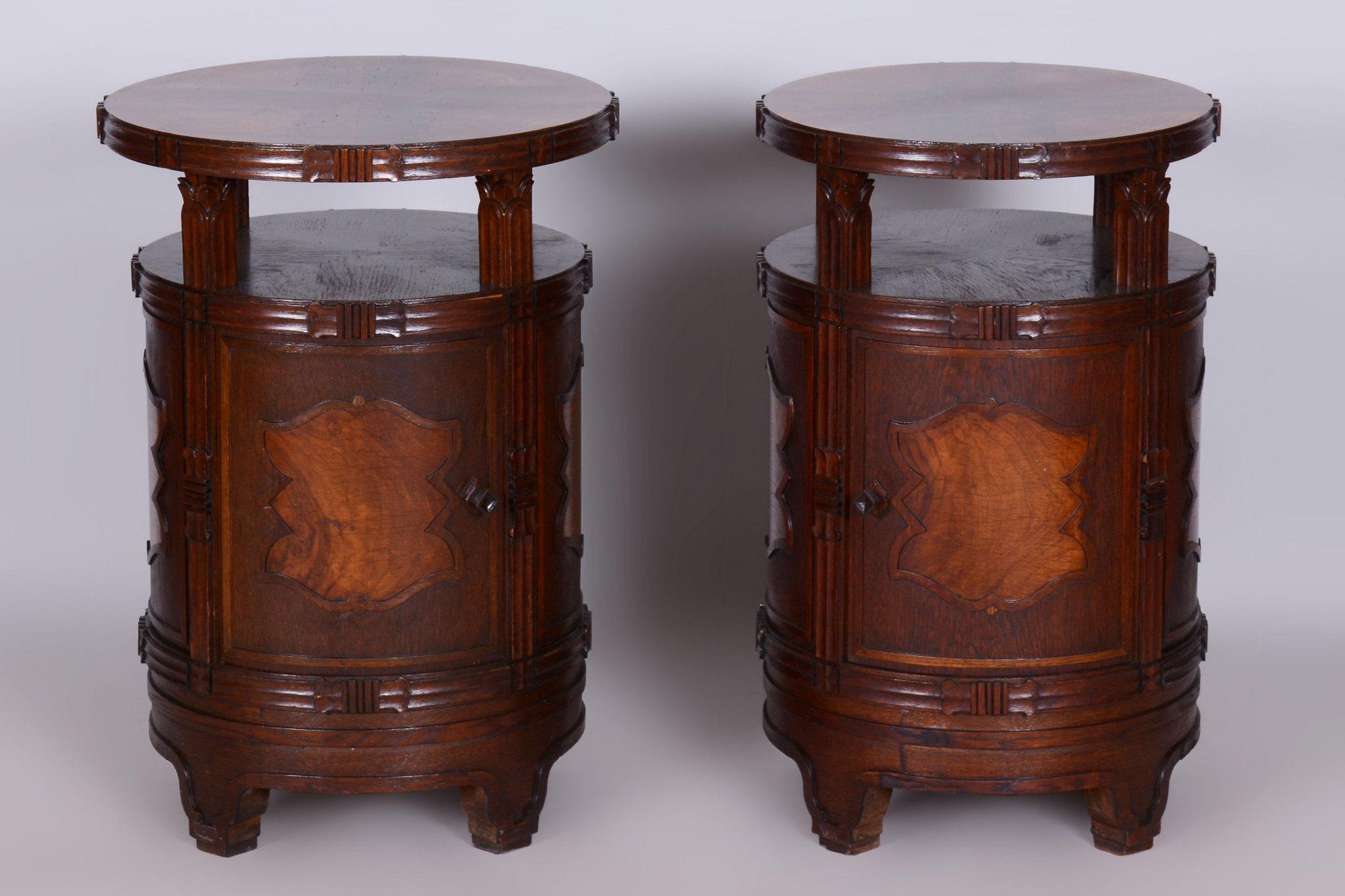 This pair of tables from the early 20th century is an outstanding example of the fusion between Art Deco and Cubism, specifically the unique Czech variation known as Rondocubism. This style, championed by prominent architects Josef Gočár and Pavel