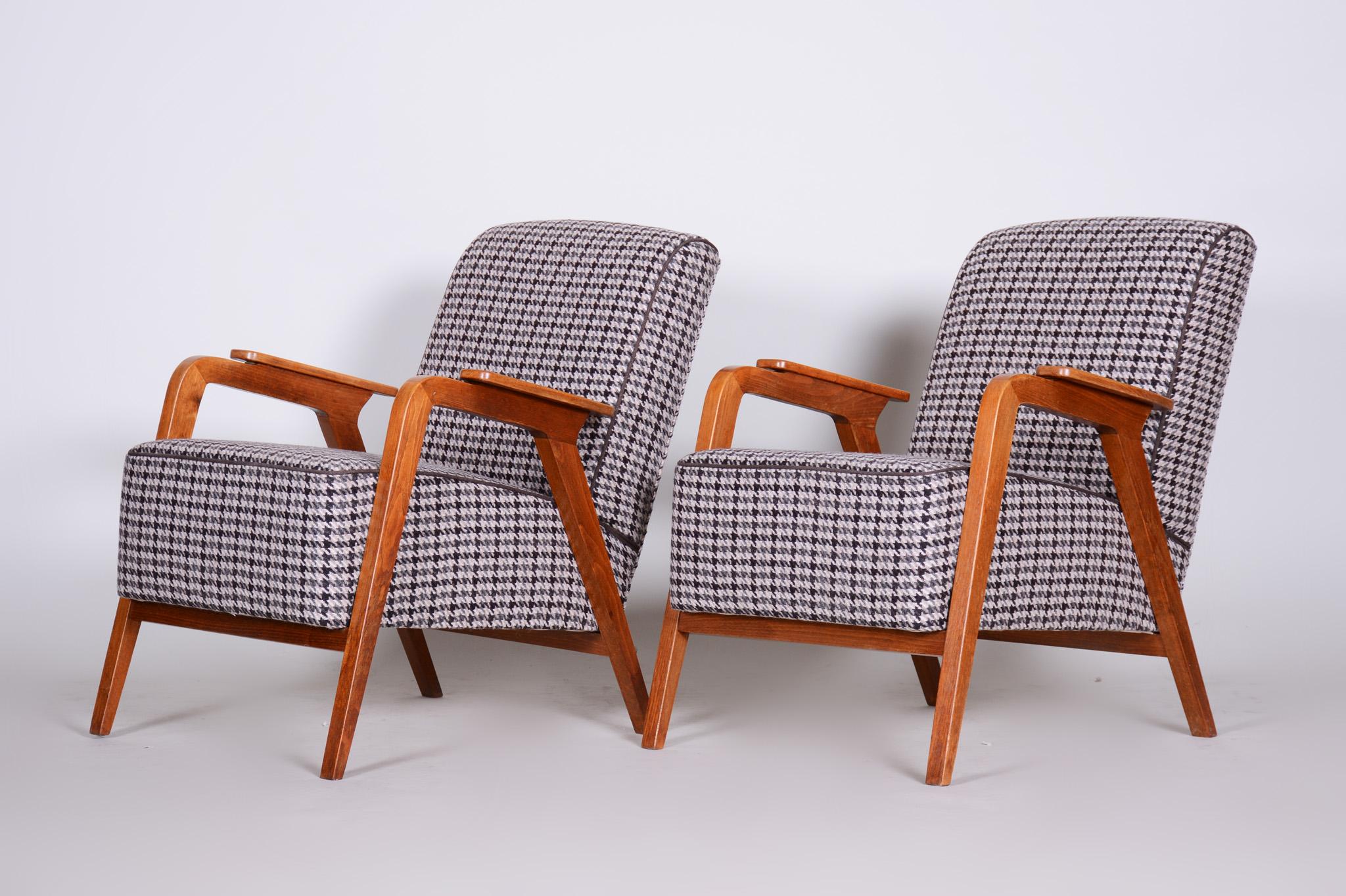 20th Century Pair of Restored Czech Midcentury Brown Beech Armchairs, 1940s, New Upholstery