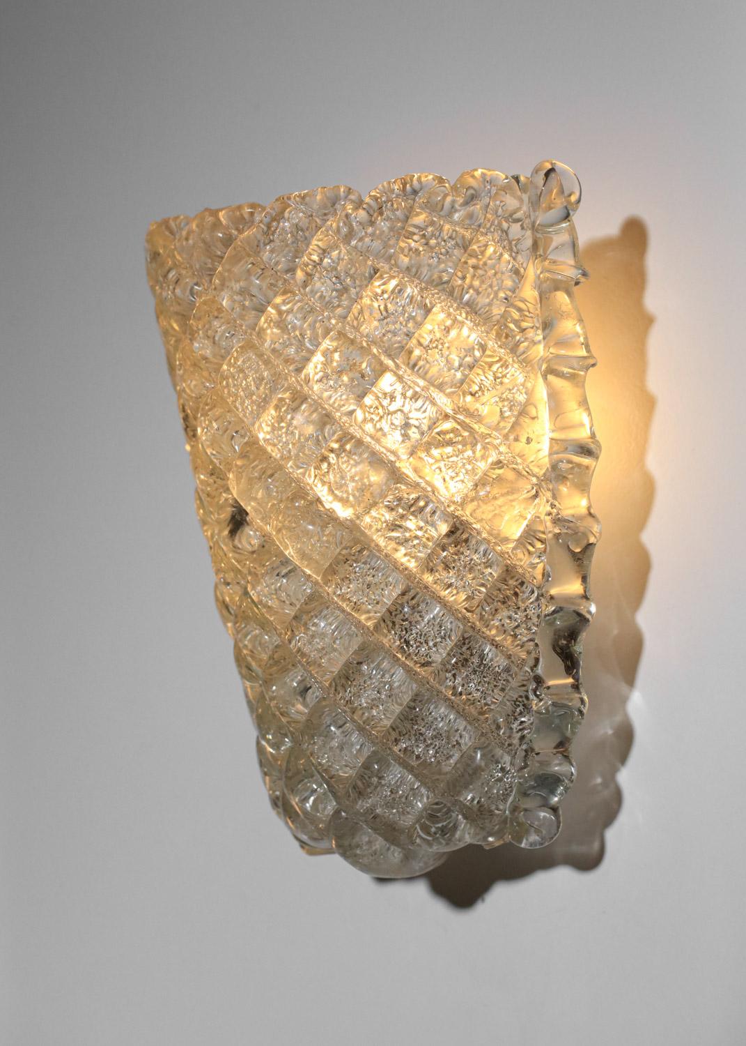 Mid-Century Modern Pair of restored embossed Italian sconces attributed to Barovier&Toso