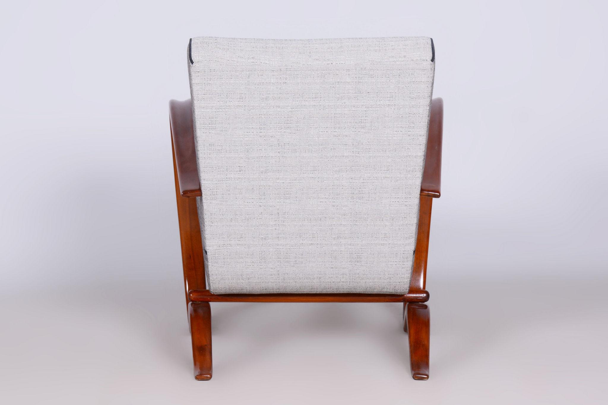 Pair of Restored H-269 Armchairs, by Jindrich Halabala, UP Zavody, Czech, 1930s For Sale 4