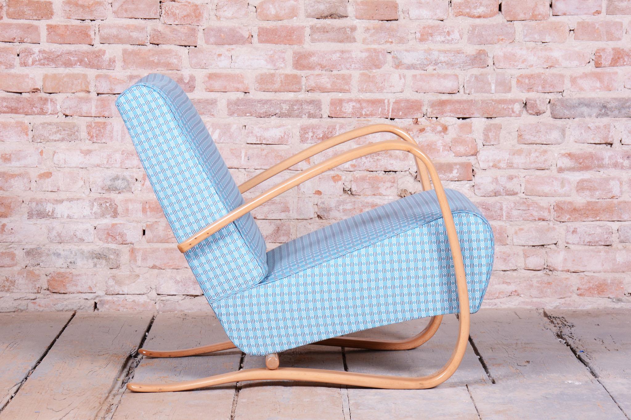 Paire de fauteuils H-269 restaurés, par Jindrich Halabala, UP Zavody, tchèque, années 1930 en vente 5