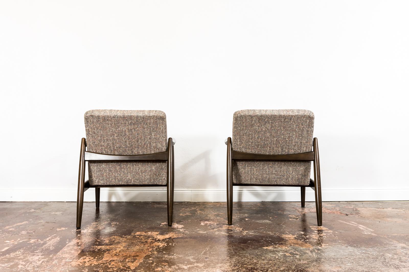 Mid-20th Century Pair Of Mid Century GFM64 Armchairs By Edmund Homa, 1960's For Sale