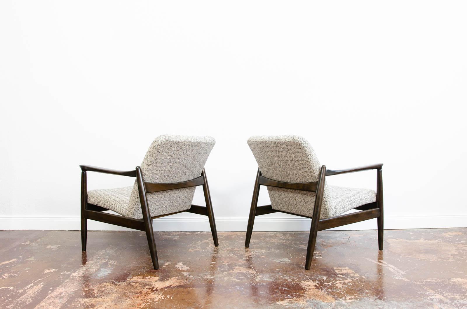 Mid-20th Century Pair Of Mid Century GFM64 Armchairs By Edmund Homa, 1960's For Sale