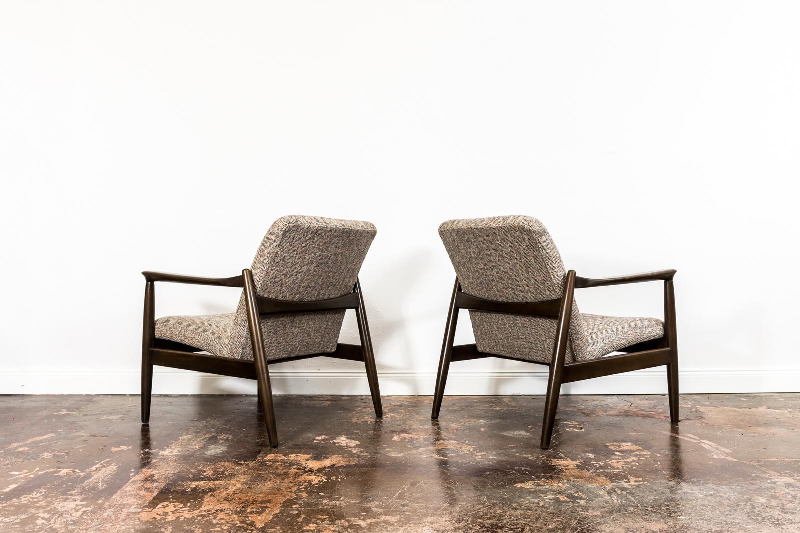 Fabric Pair Of Mid Century GFM64 Armchairs By Edmund Homa, 1960's For Sale