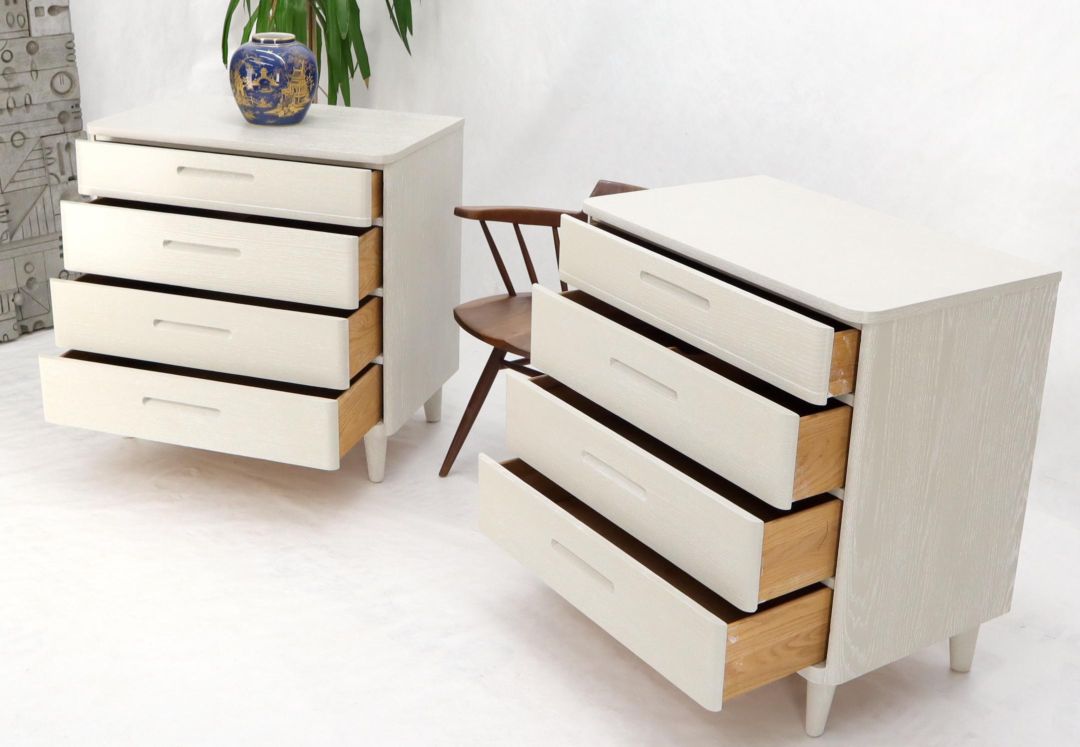 20th Century Pair of Restored Solid Oak Cerused White & Grey Finish 4 Drawers Bachelor Chests For Sale