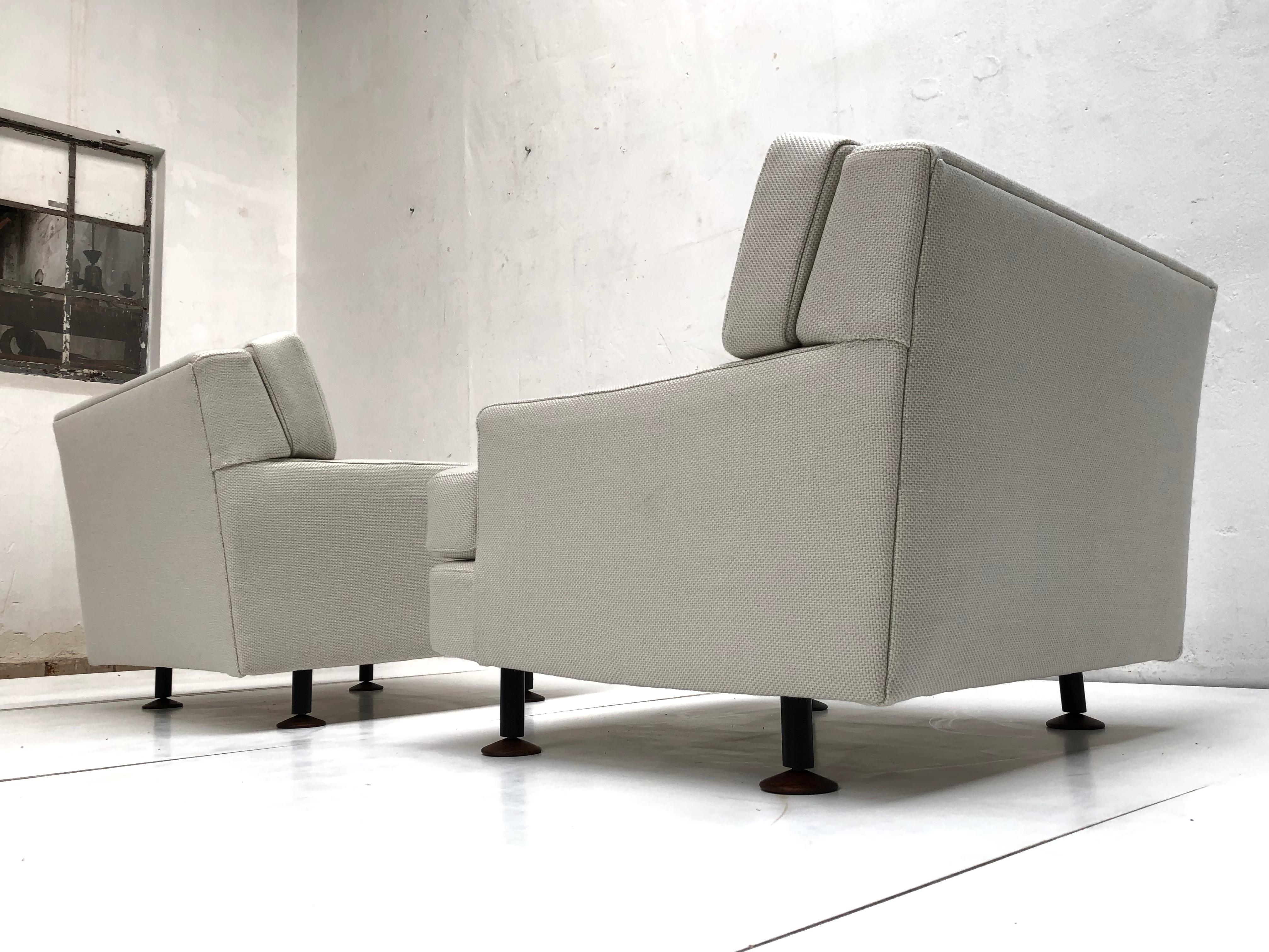 Pair of Restored 'SQUARE' Lounge Chairs by Zanuso for Arflex, Italy, 1962, Signed 1