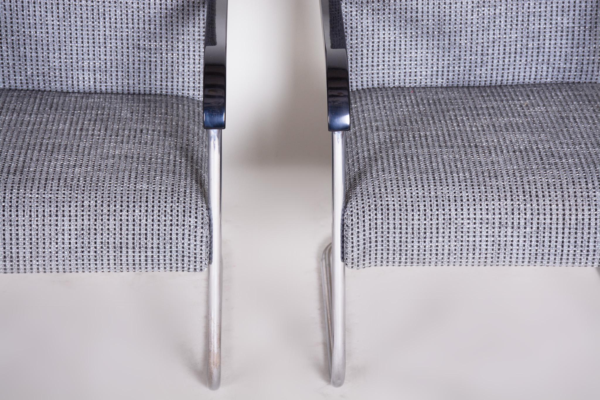 Art déco Paire de fauteuils Thonet tubulaires restaurés par Anton Lorenz:: nouvelle tapisserie:: années 1930 en vente