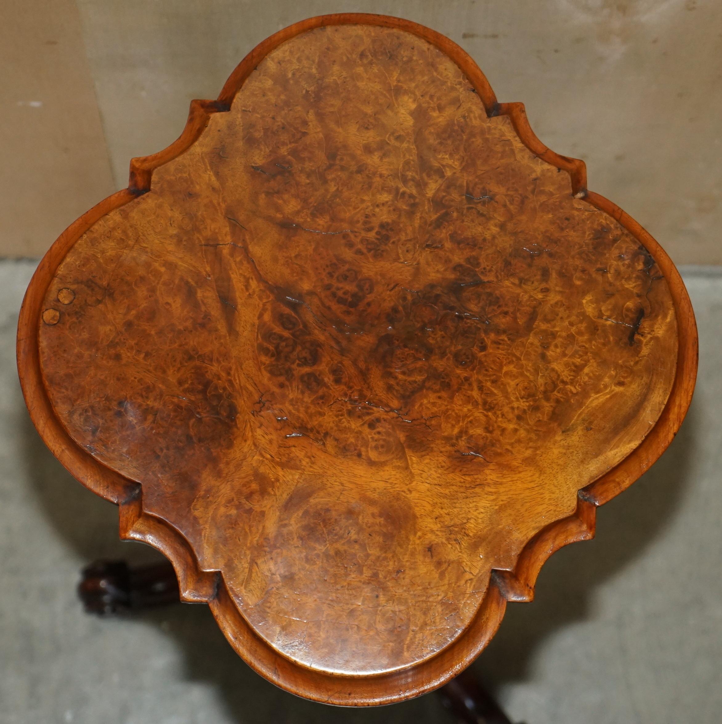 English Pair of Restored Victorian Burr Walnut Tripod Side End Lamp Tables circa 1860 For Sale