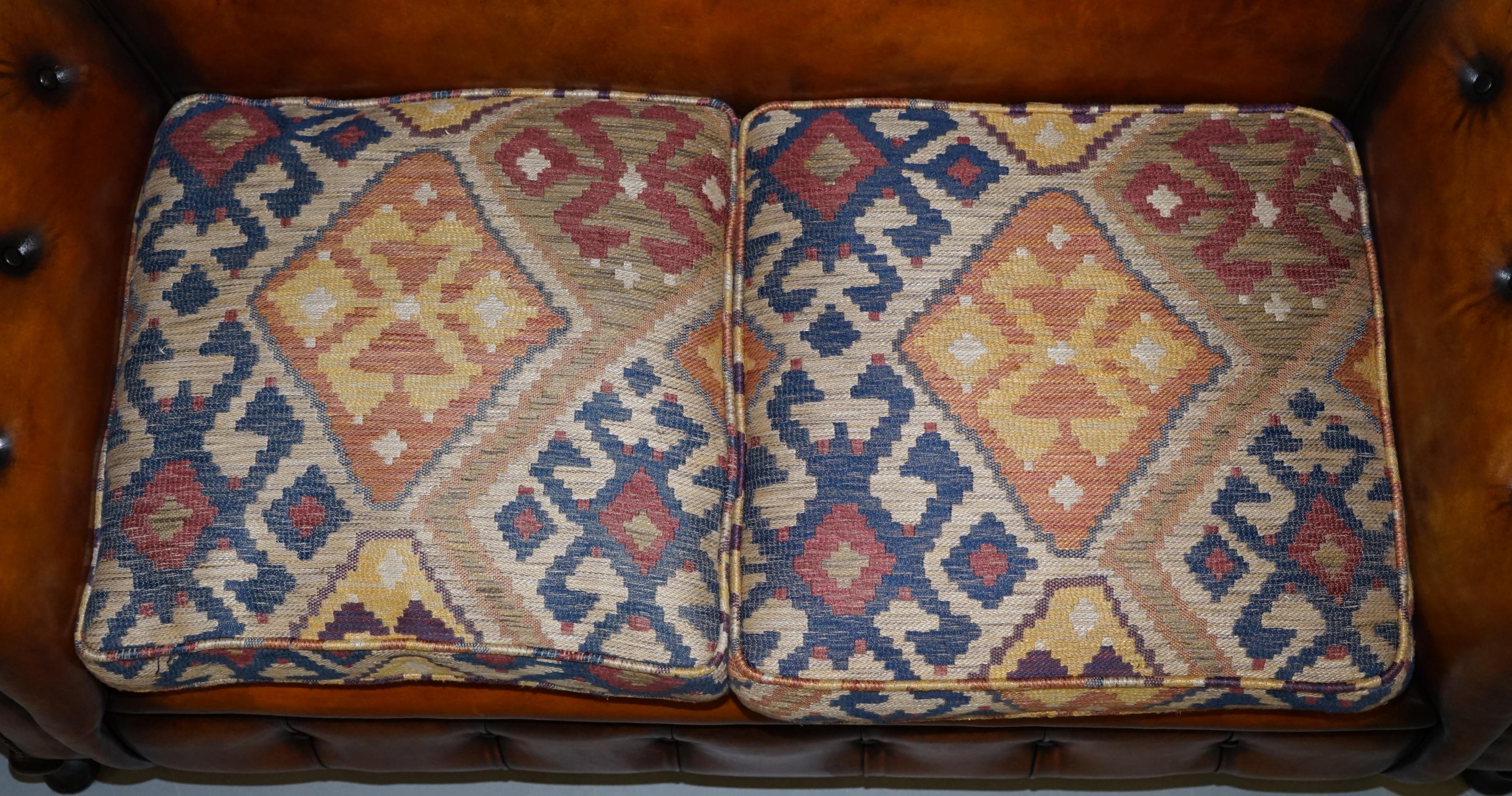 Pair of Restored Victorian Gentleman Club Chesterfield Leather Sofas Kilim Seats For Sale 10