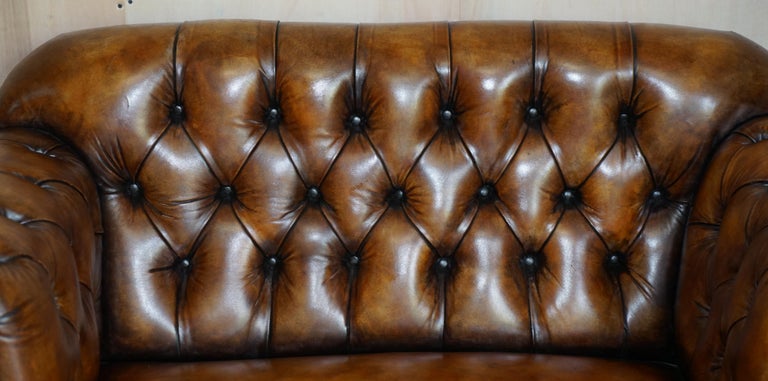 Pair of Restored Victorian Gentleman's Tufted Chesterfield Brown Leather Sofas For Sale 7