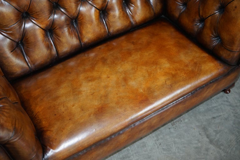 Pair of Restored Victorian Gentleman's Tufted Chesterfield Brown Leather Sofas For Sale 10