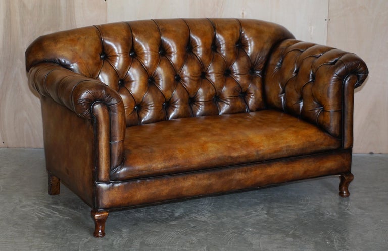 We are delighted to offer this matched pair of Antique Victorian, fully restored, hand dyed cigar brown leather Chesterfield sofas

Both sofas have been upholstered in premium English cattle hide leather, they were upholstered plain then hand dyed