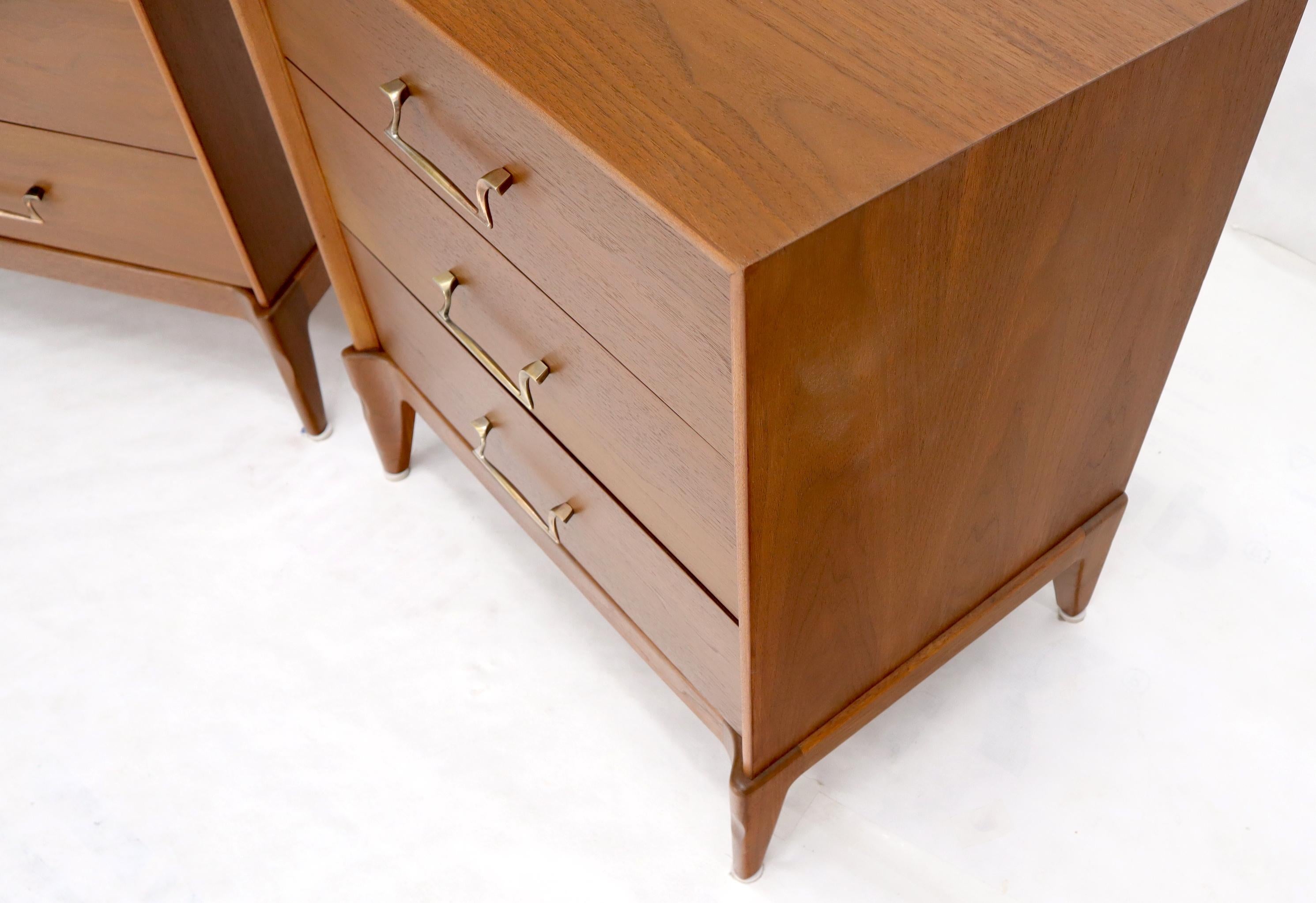 Pair of restored walnut three drawers nightstands end tables 5