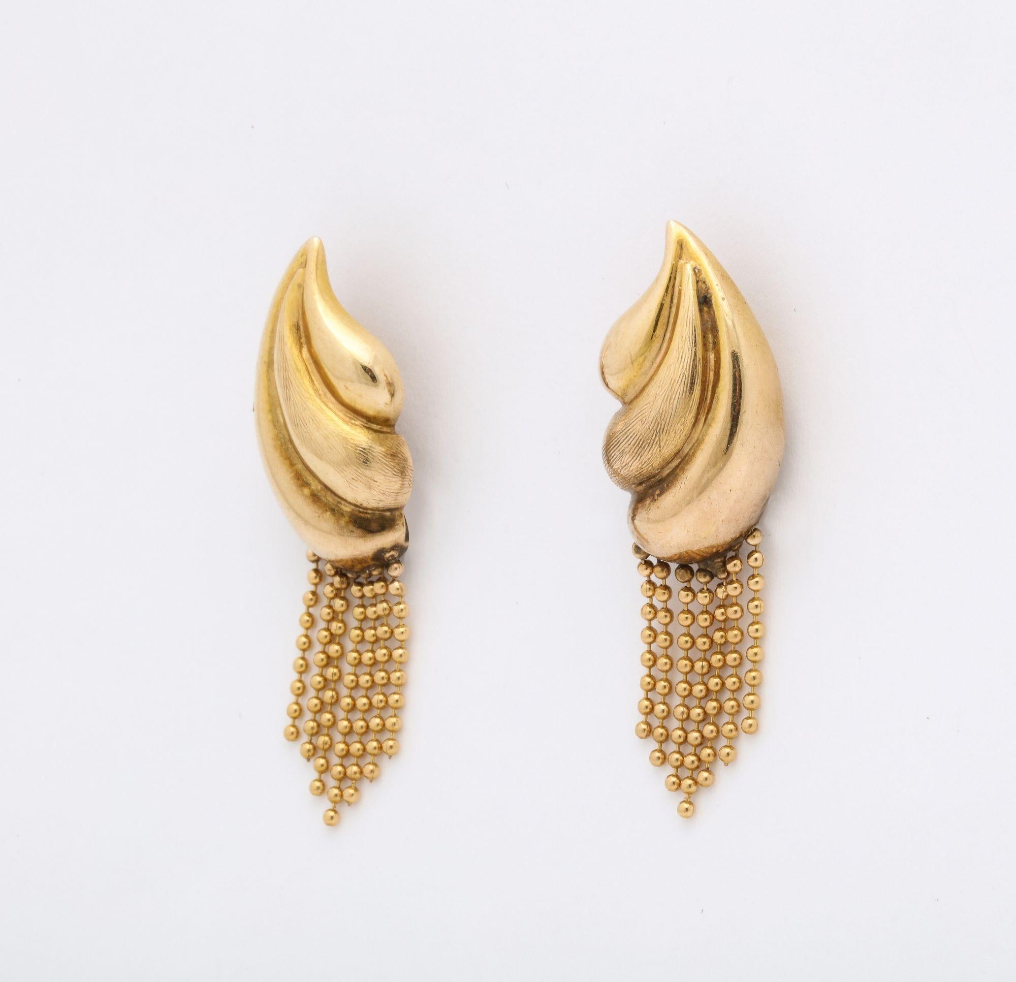 Pair of Gold shell Form Earrings 14 k wearable earrings. USA 1940s/1950s