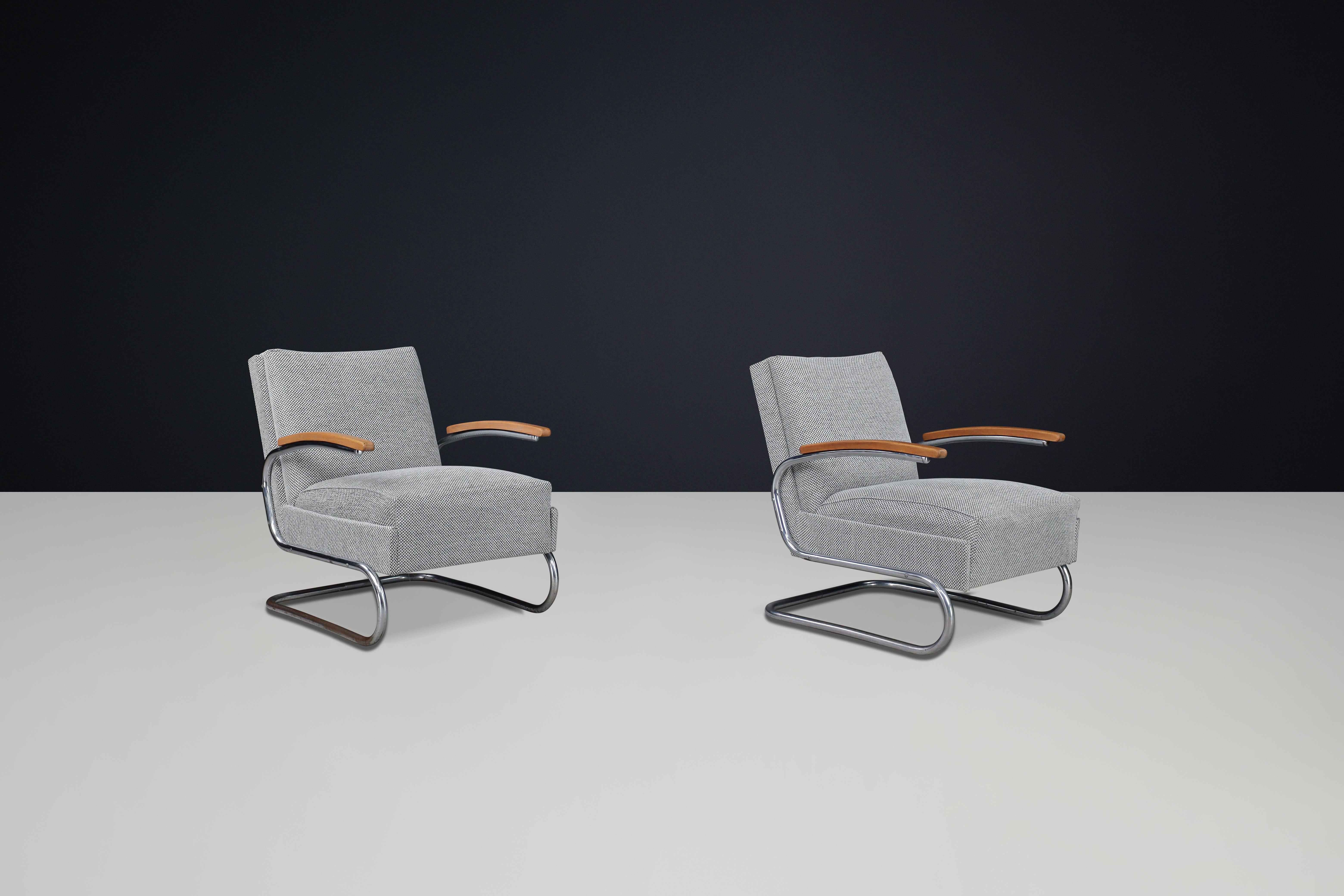 Coppia di poltrone a sbalzo Thonet di Bauhaus rivestite, in acciaio tubolare, 1935 in vendita 3