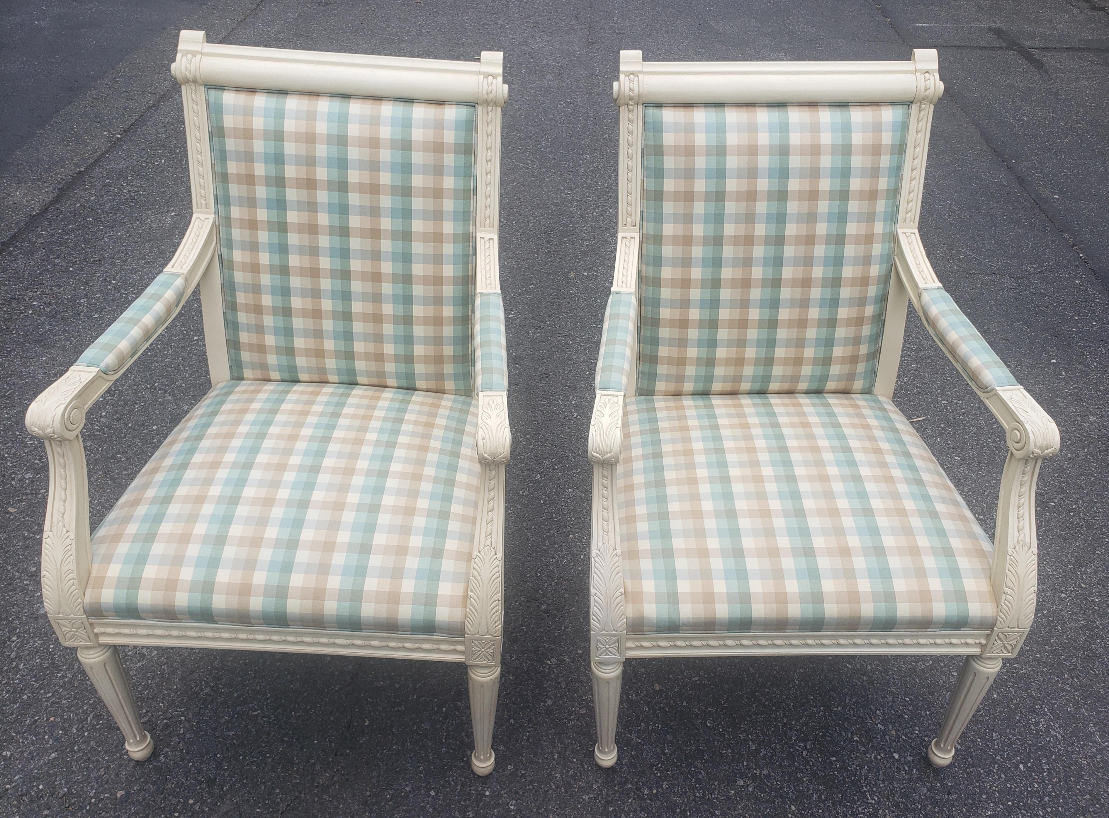 Louis XVI Pair of Reupholstered Carved Mahogany Barlfour Frames Chairs For Sale