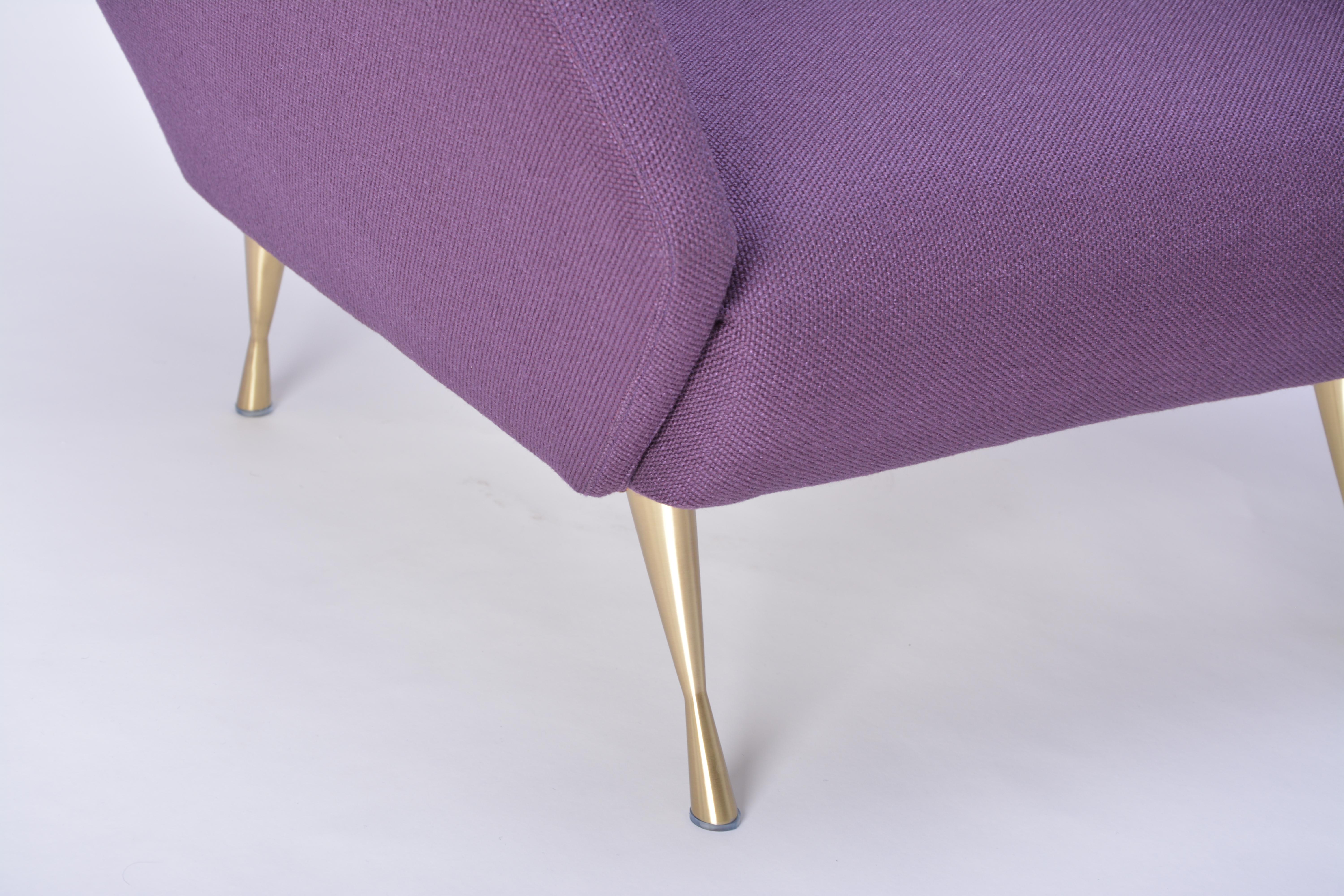 Pair of reupholstered Mid-Century Modern purple Italian lounge chairs 2