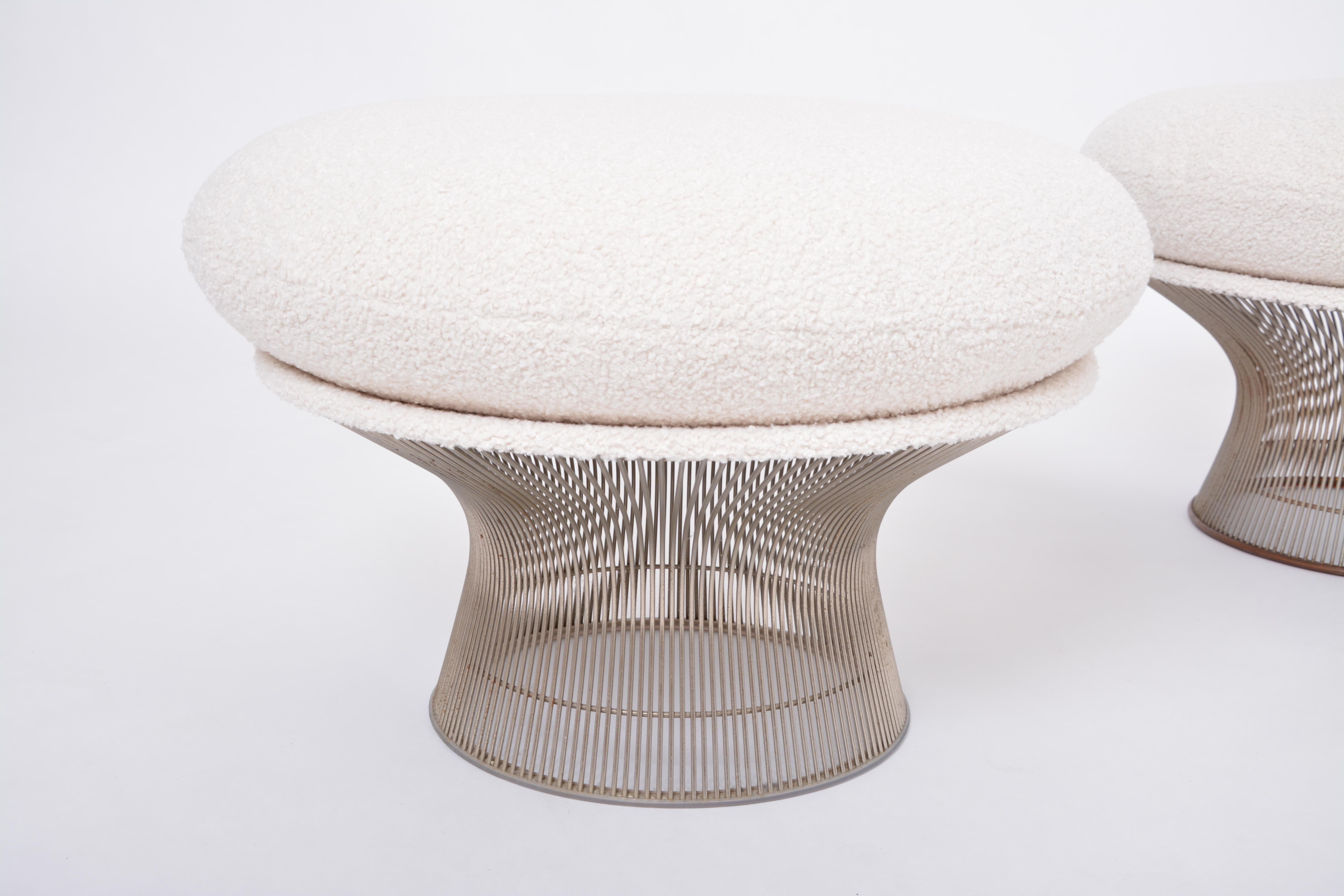 20th Century Pair of reupholstered vintage Mid-century ottomans by Warren Platner for Knoll
