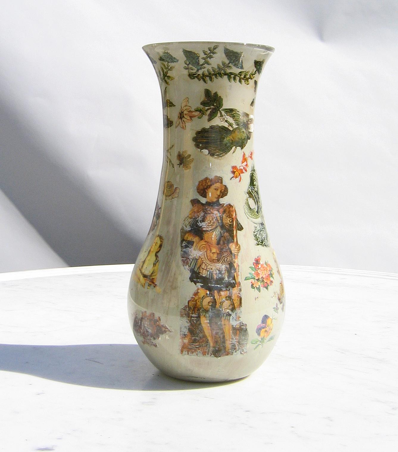 Pair of Reverse Polychrome Decorated Decalcomania Vases, Italian, circa 1860 (Italienisch)