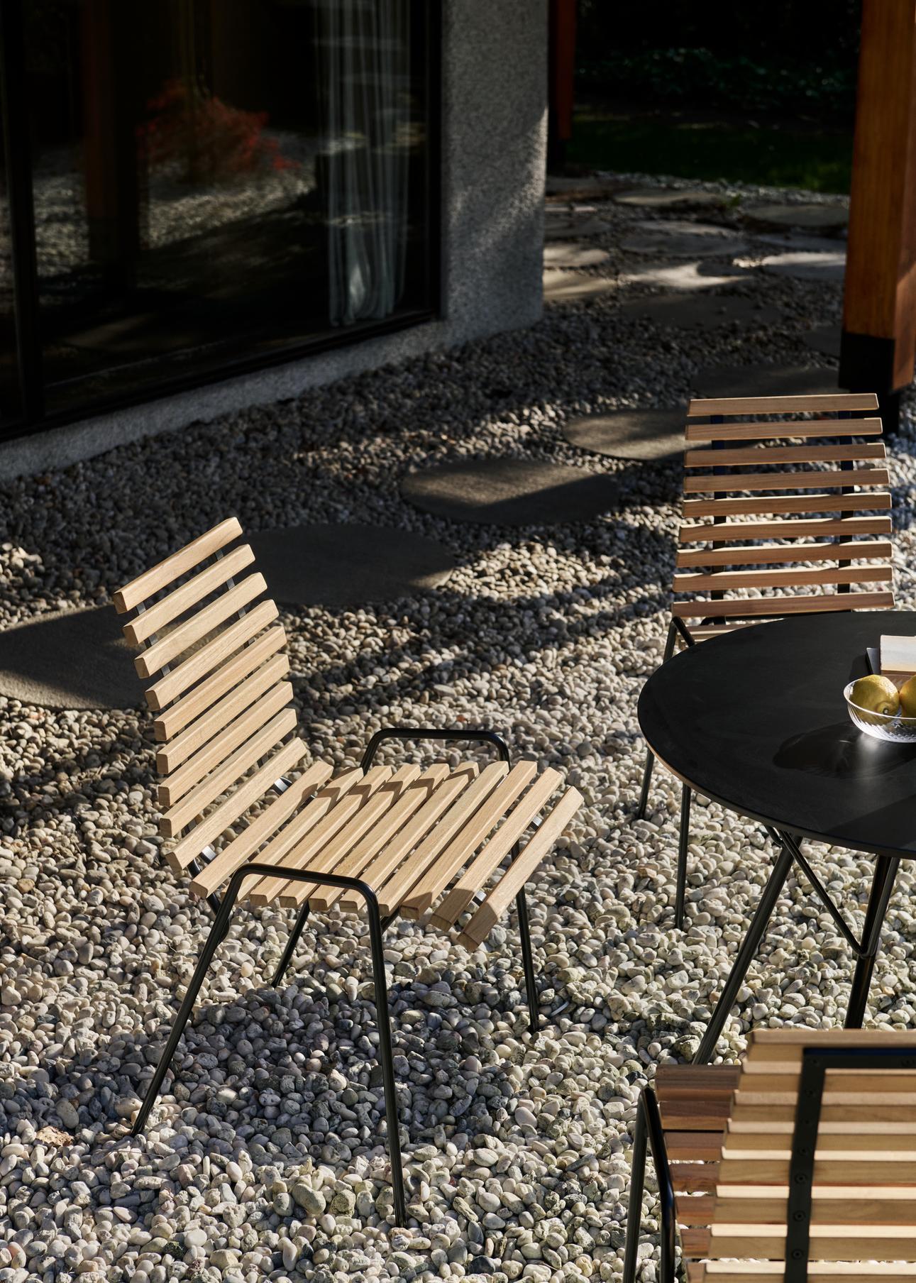 Paar RFH Terrace-Stühle RD4 – Teakholz und schwarzer Stahl – von Robin Day für &Tradition im Angebot 1