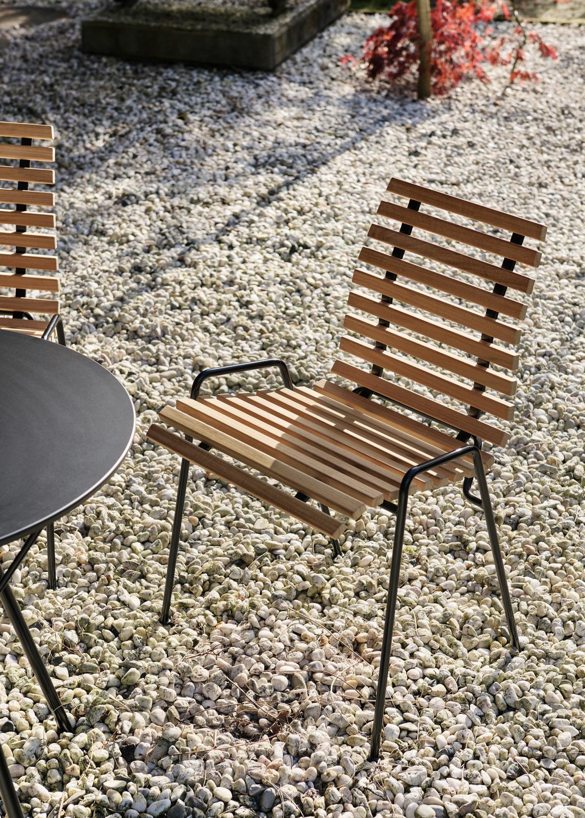 Paar RFH Terrace-Stühle RD4 – Teakholz und schwarzer Stahl – von Robin Day für &Tradition im Angebot 2