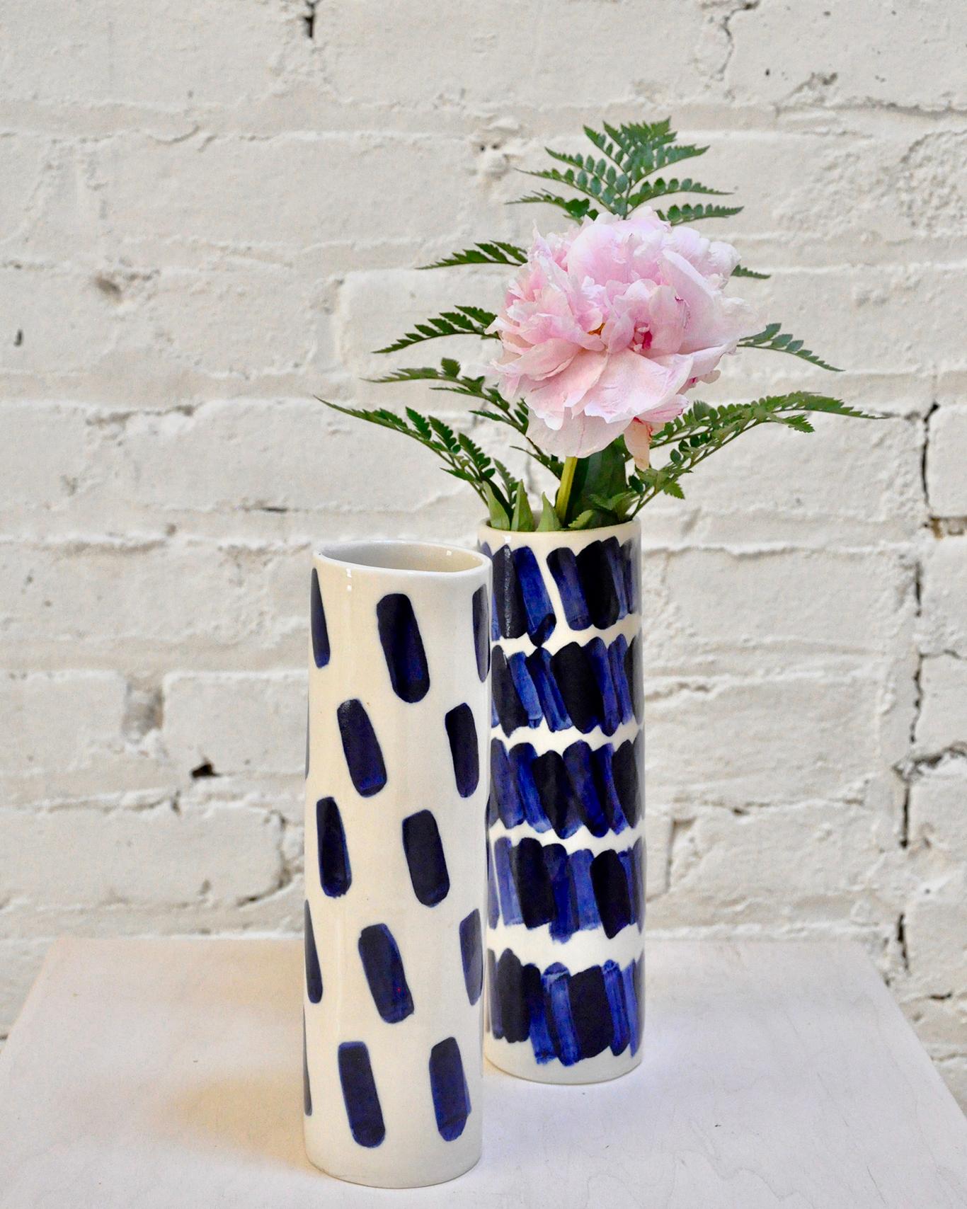 Modern Pair of Rhythm Vases by Isabel Halley, in White Porcelain with Cobalt Glaze