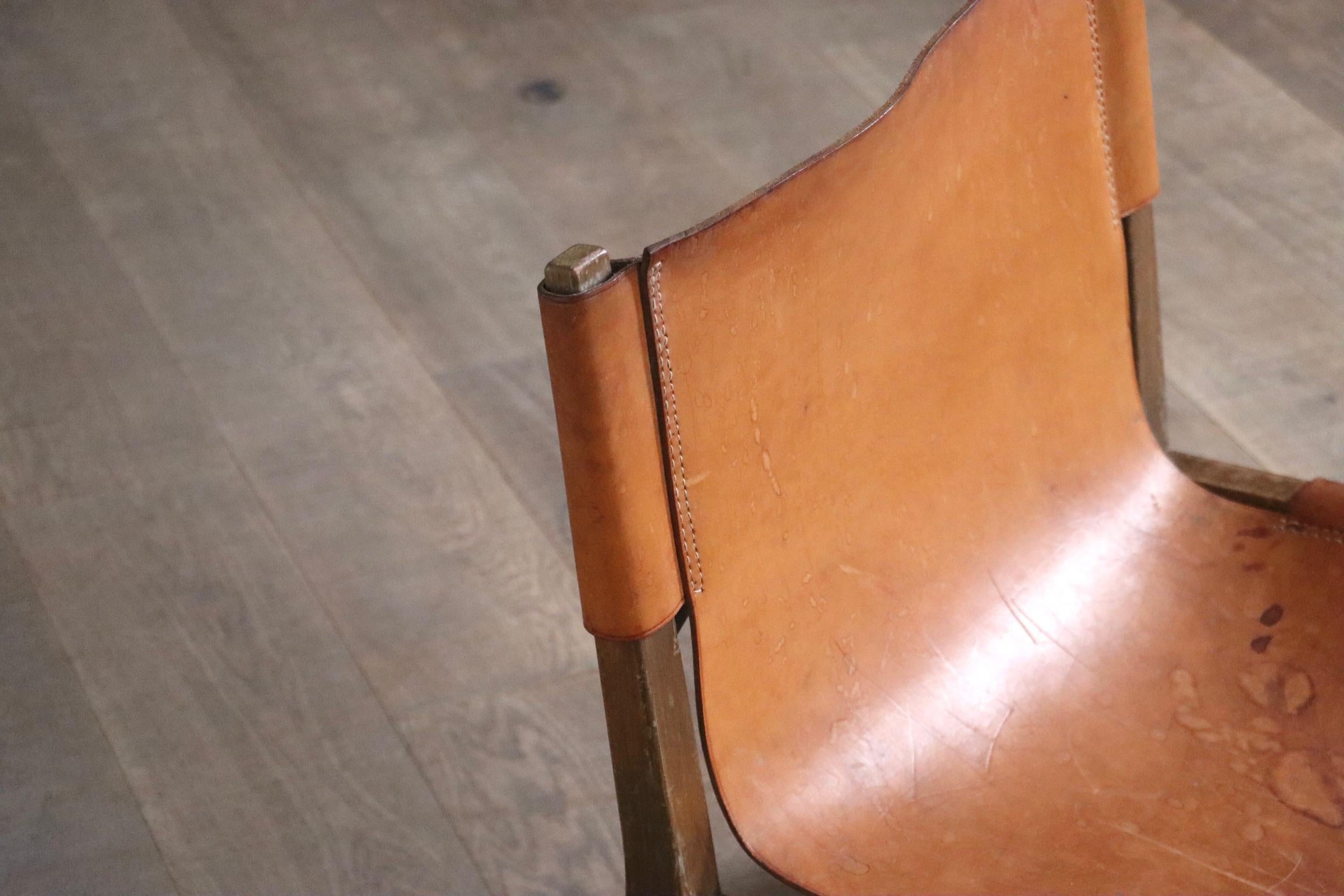 Paire de chaises Riaza en cuir cognac par Paco Muñoz pour la galerie Darro, Espagne, 1 en vente 7