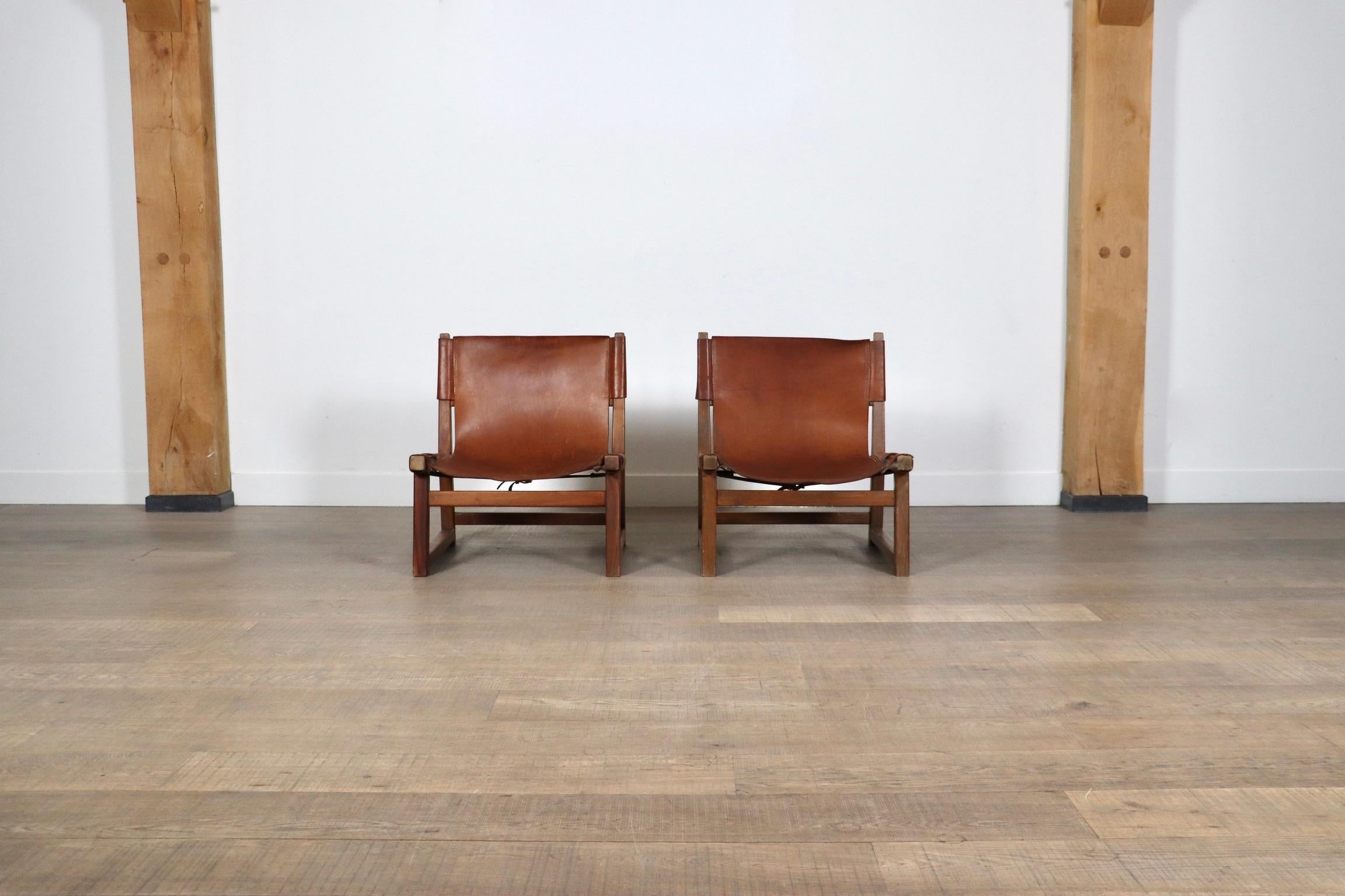 Paar Riaza-Stühle aus cognacfarbenem Leder von Paco Muñoz für Darro Gallery, Spanien, 1 im Zustand „Gut“ im Angebot in ABCOUDE, UT