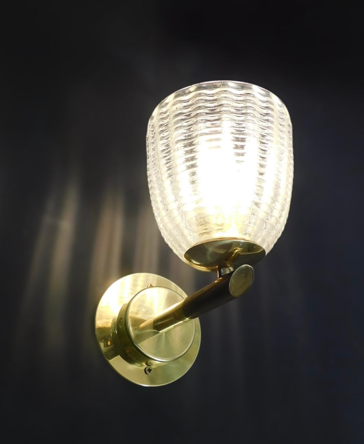 Pair of Ribbed Cups Sconces by Barovier e Toso in vendita 2