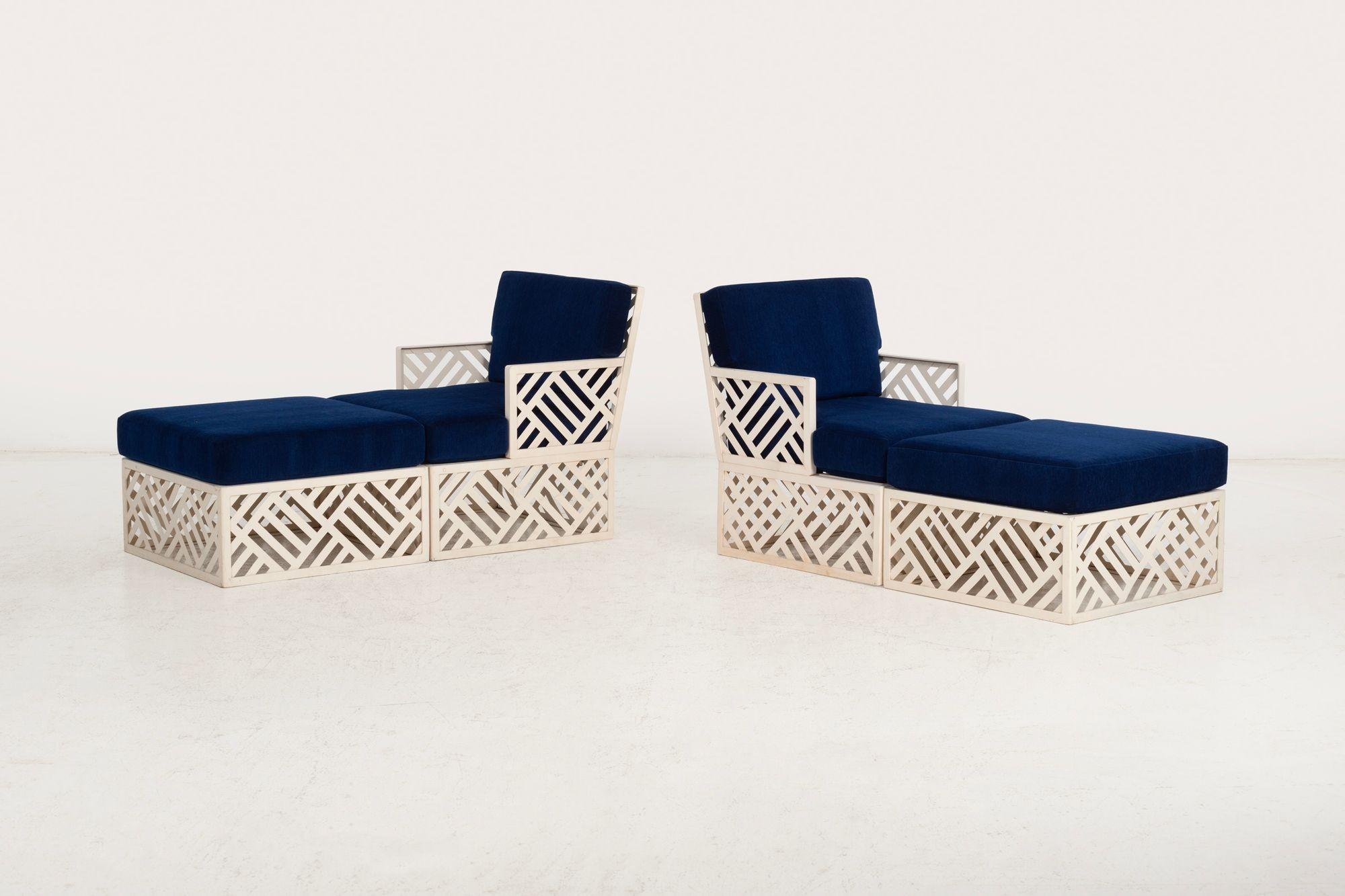 Pair of Richard L. Sandfort Aluminum Lounge Chairs and Ottomans, 1950 Estadounidense en venta