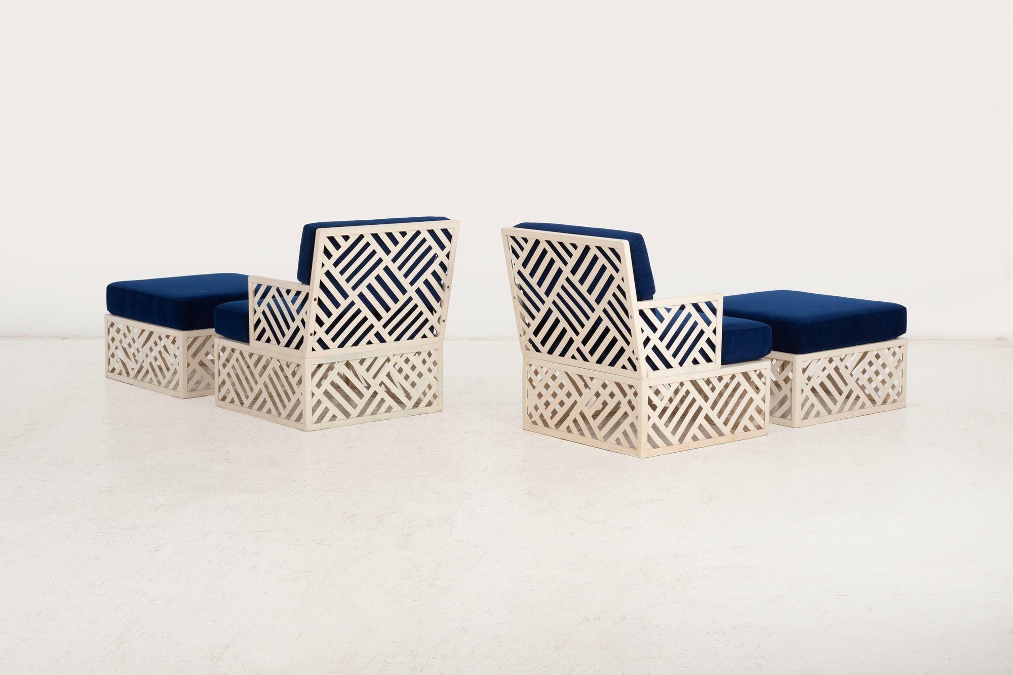 Pair of Richard L. Sandfort Aluminum Lounge Chairs and Ottomans, 1950 en Bueno estado para la venta en Chicago, IL